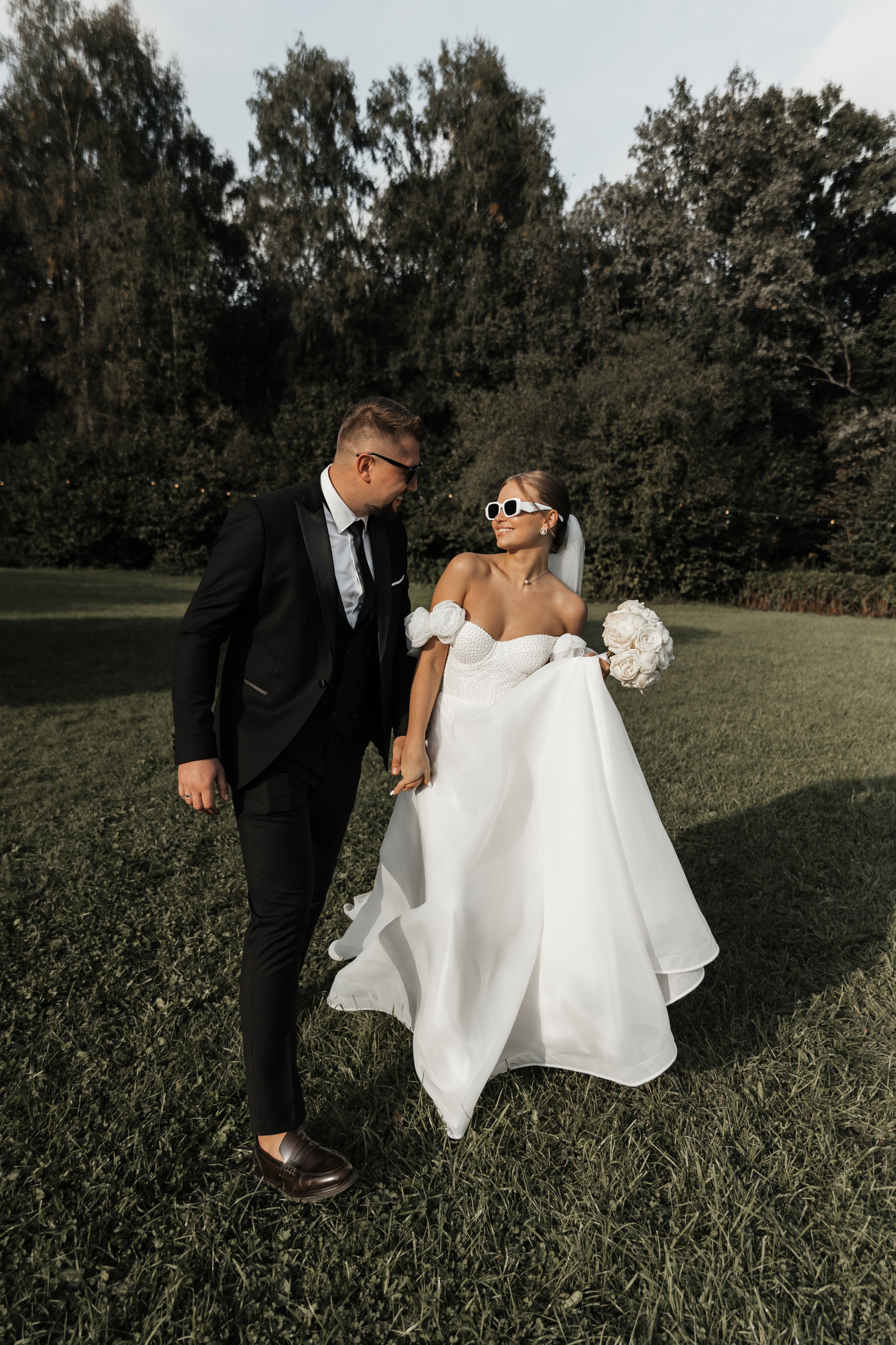 A & V. Главная