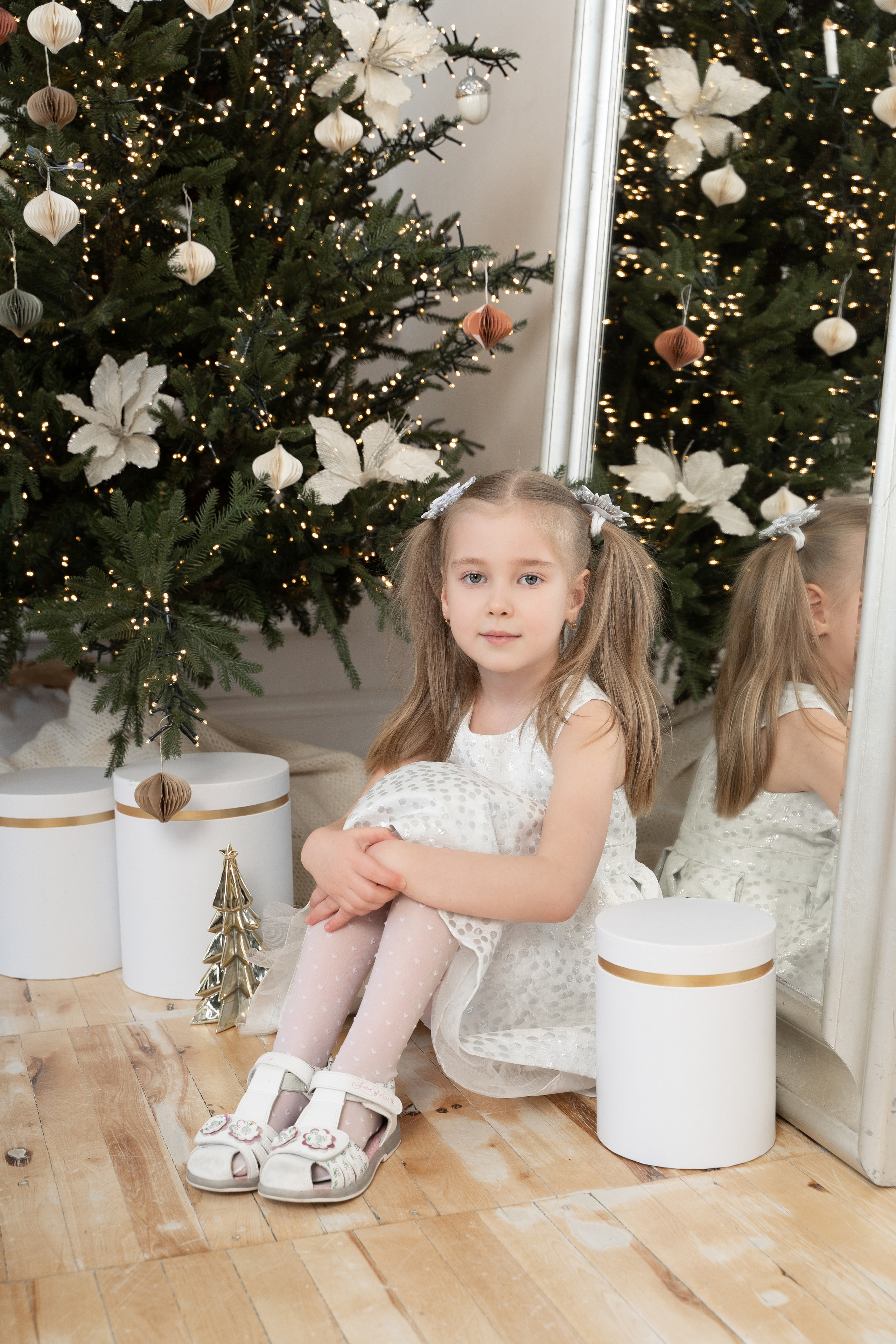 Новогодняя семейная фотосессия. Студия Svet. Фотограф Татьяна Мамонтова