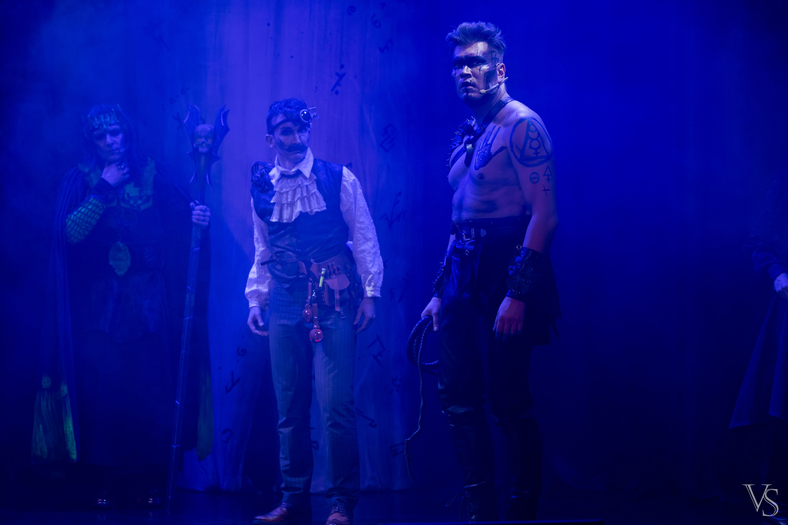 Книга стихий 25.01. Фотограф Виктор Степанов