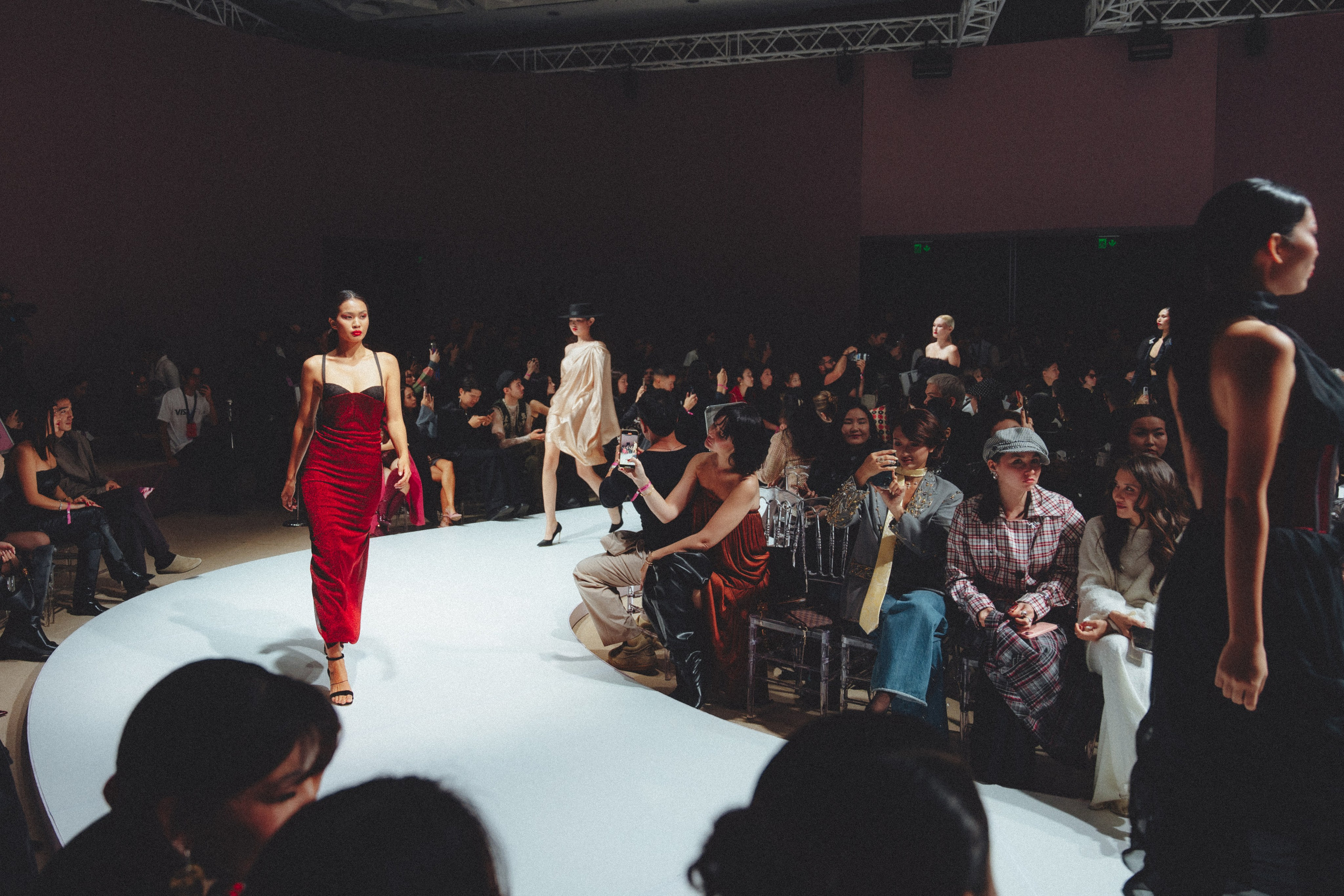 VISA FASHION WEEK ALMATY SS26 / THE PODIUM