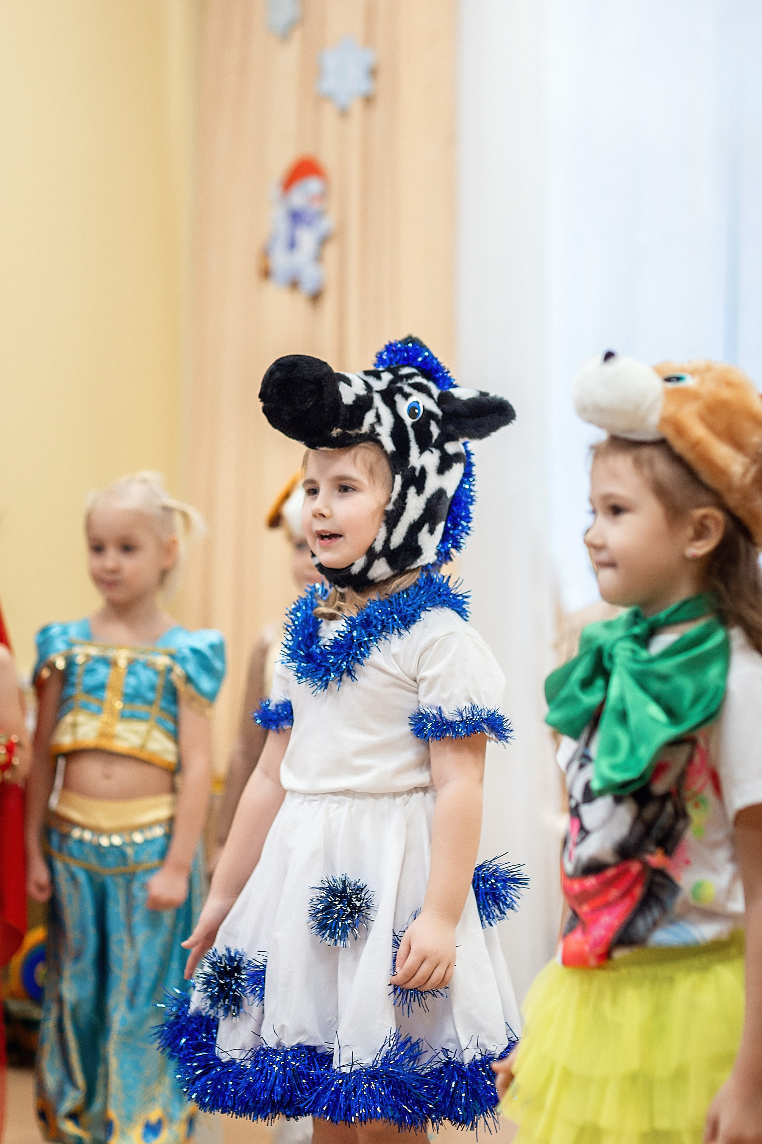 Утренник_"Веселый балаганчик» 2024. Семейный фотограф в Санкт-Петербурге