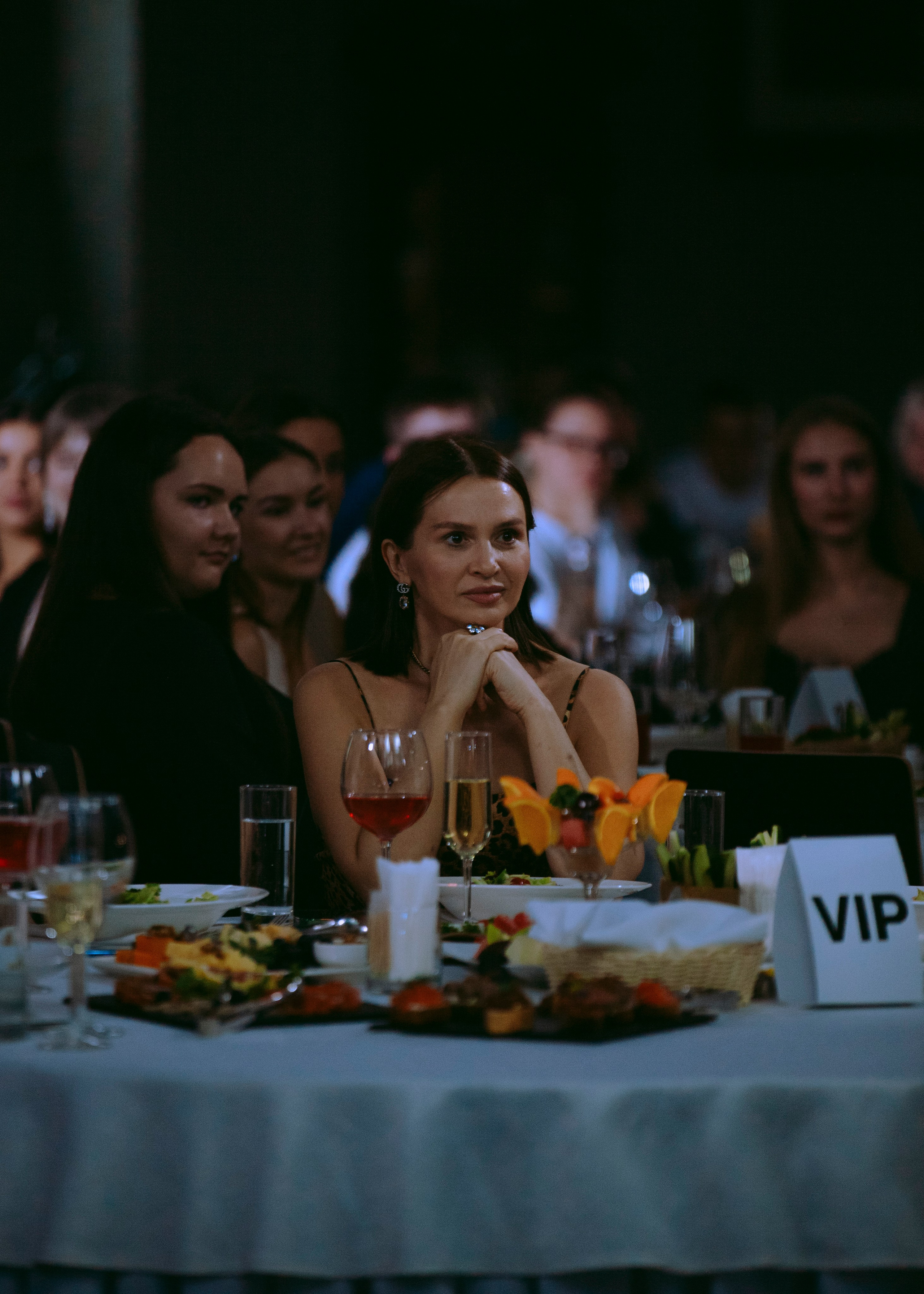 SHIK. Портретный фотограф в Москве Дарья Цезария