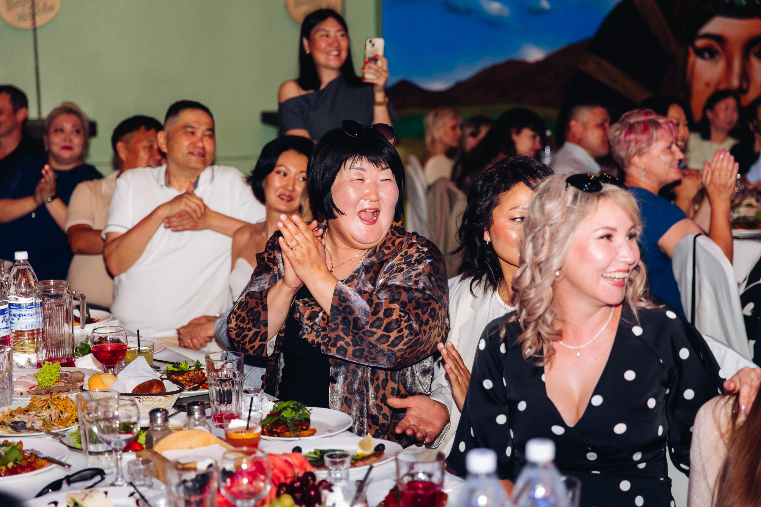 Выпускной вечер. 49 школа. Баран на корове. Свадебный и семейный фотограф в Улан-Удэ