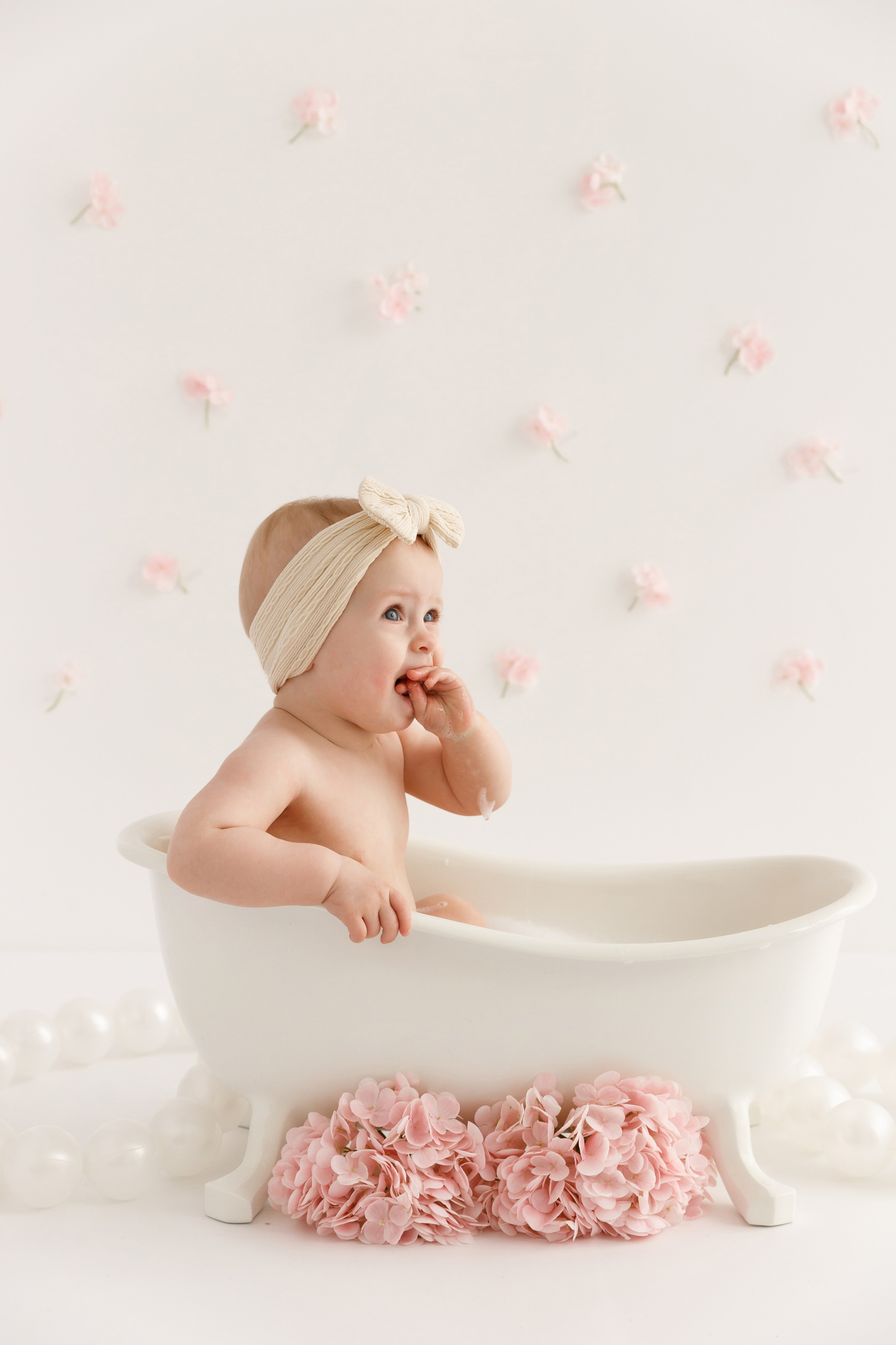 Годик Мирославе. Фотограф новорожденных Славянск-на-Кубани Куцевольская Екатерина