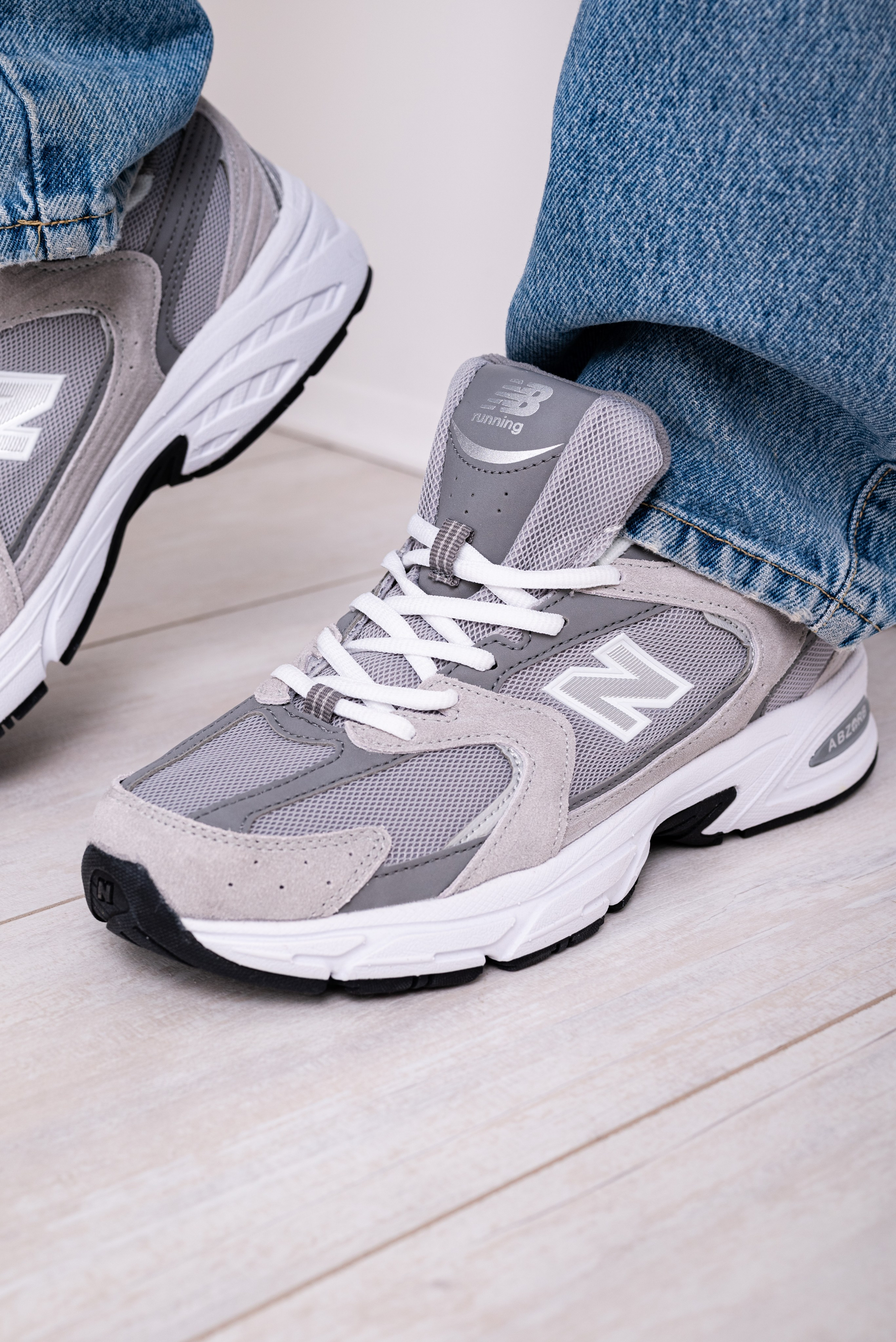 Кроссовки. Предметный фотограф, фото для маркетплейсов Пятигорск, КМВ