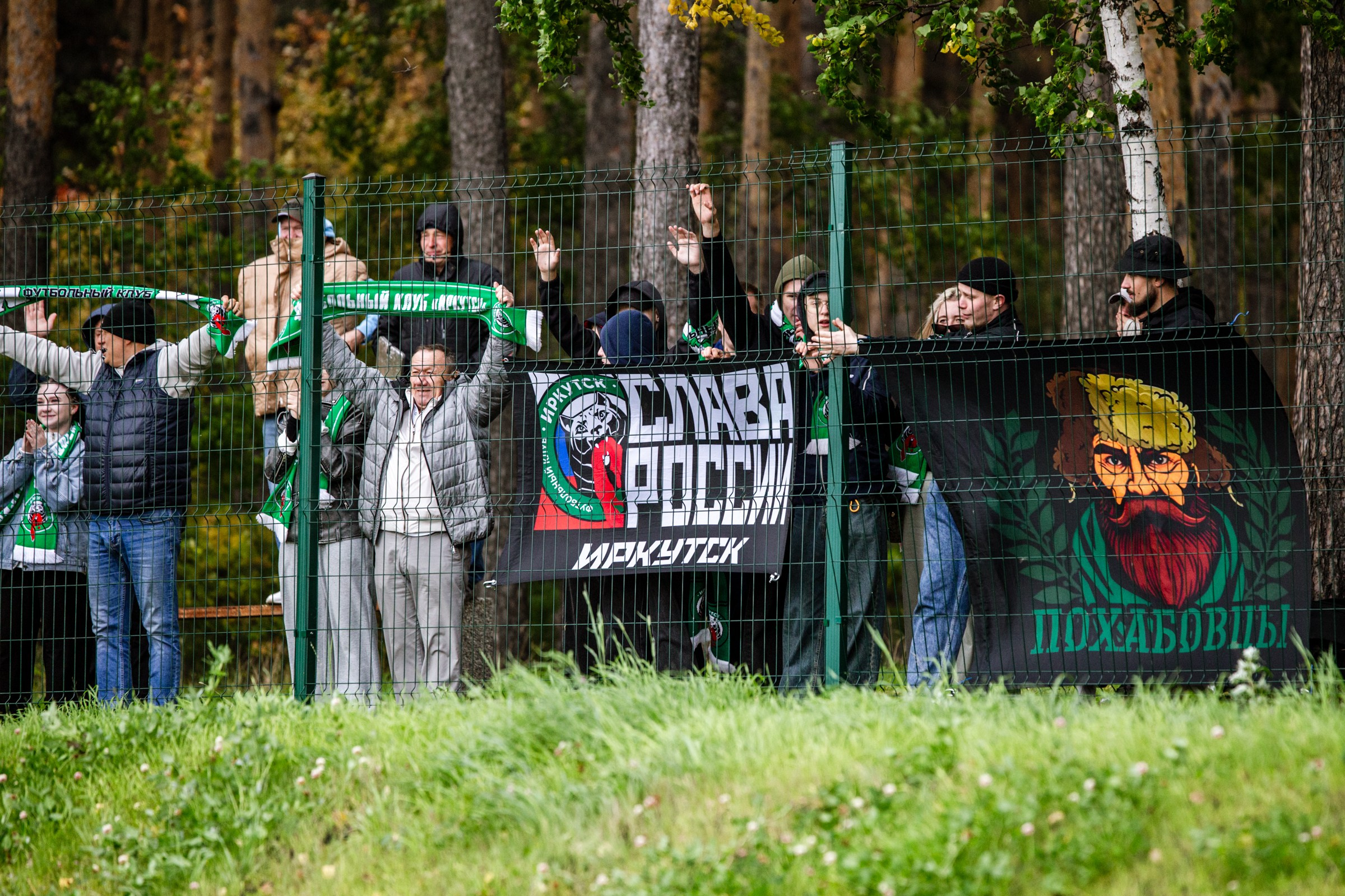 Первенство России по футболу LEON-Вторая лига Б | ФК Иркутск — Космос (Долгопрудный) | 14.09.25. Фотограф в Иркутске Евгения Айвазова