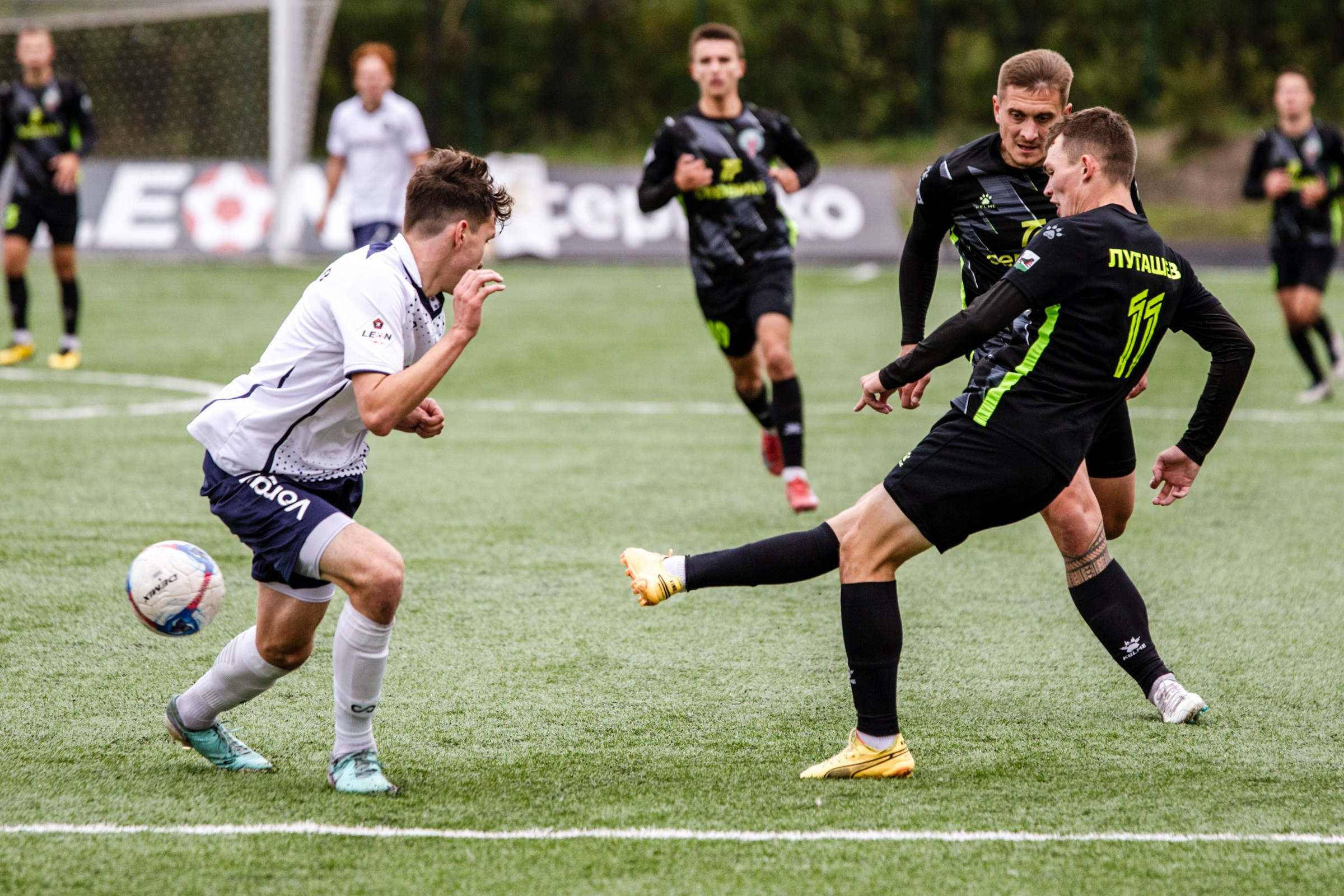 Первенство России по футболу LEON-Вторая лига Б | ФК Иркутск — Космос (Долгопрудный) | 14.09.25. Фотограф в Иркутске Евгения Айвазова