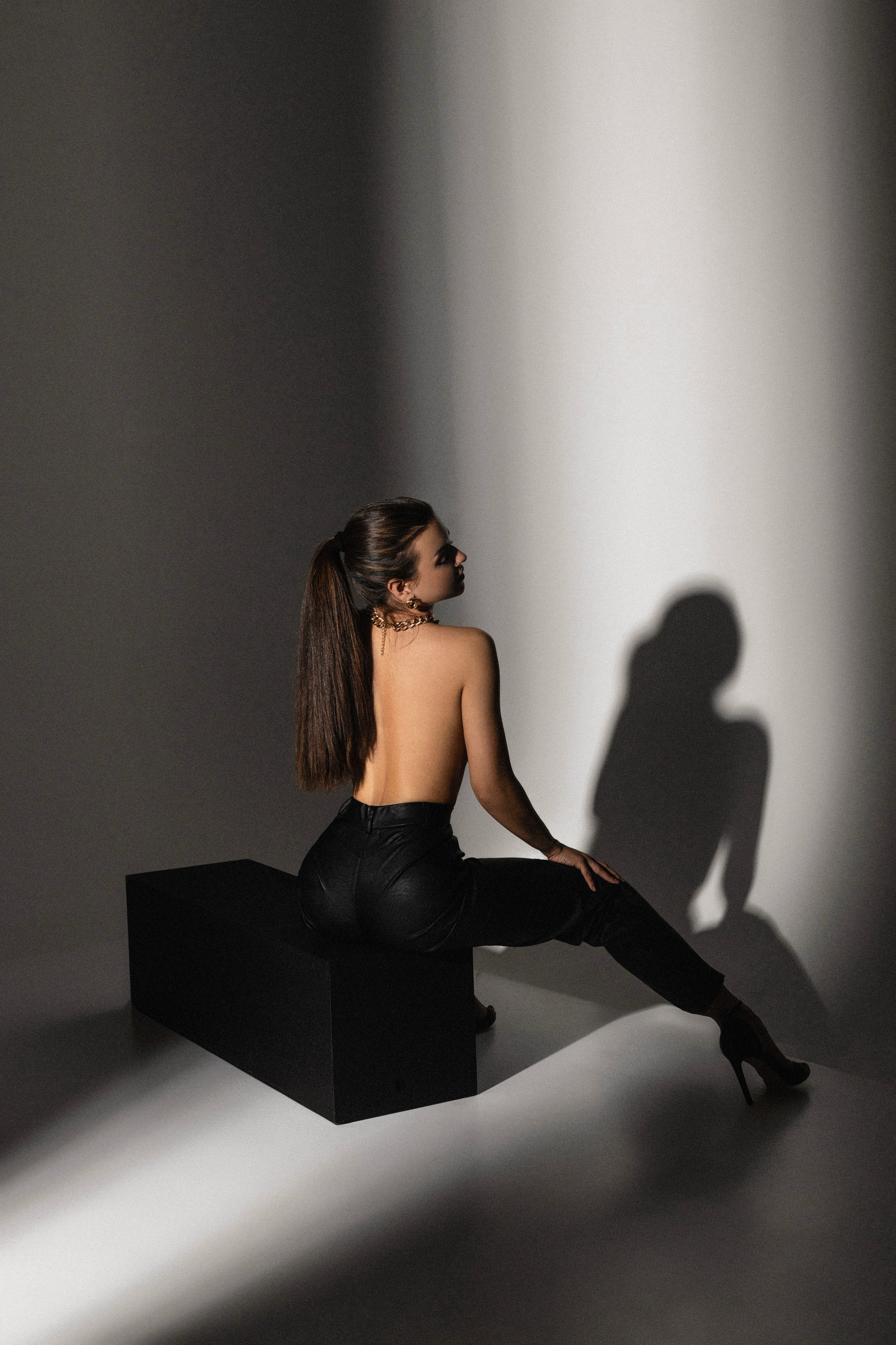 Студийные. Женский фотограф в Санкт-Петербурге, Москве и весь мир Алёна Мамаева