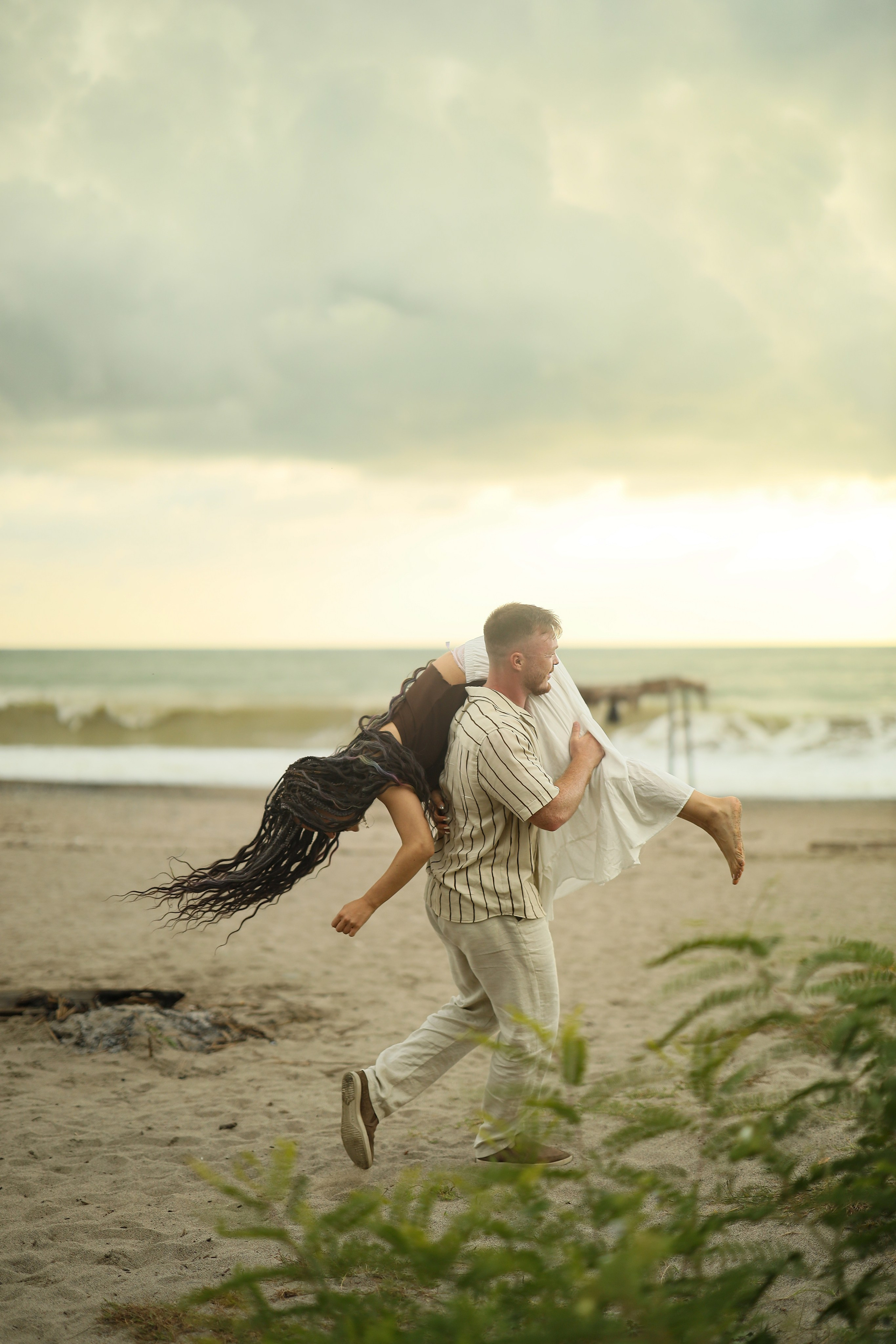 Love story на пляже Абхазии. Свадебный и семейный фотограф в Абхазии Жанна Соснина