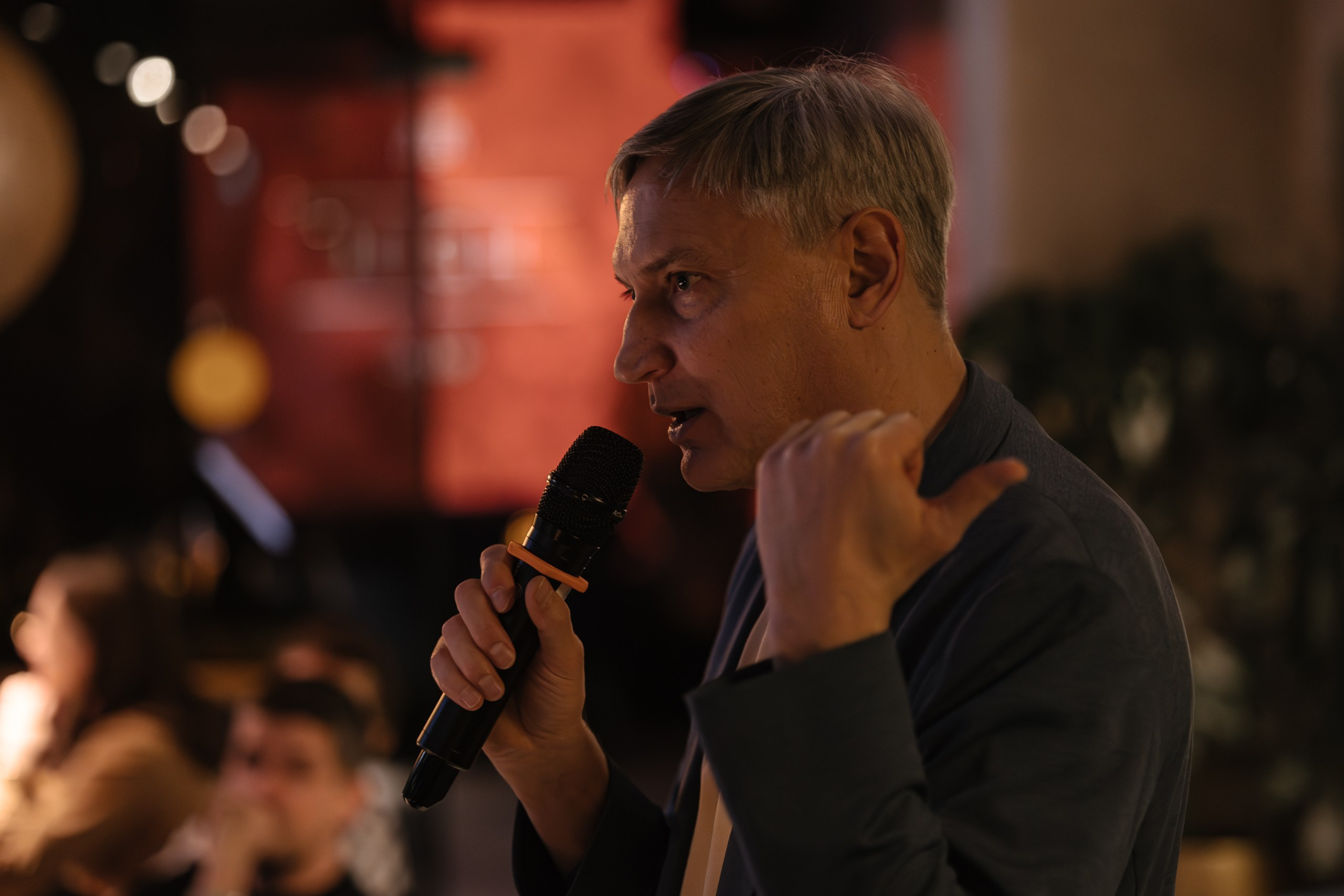 Винный вечер. Фотограф Арсений Гуров