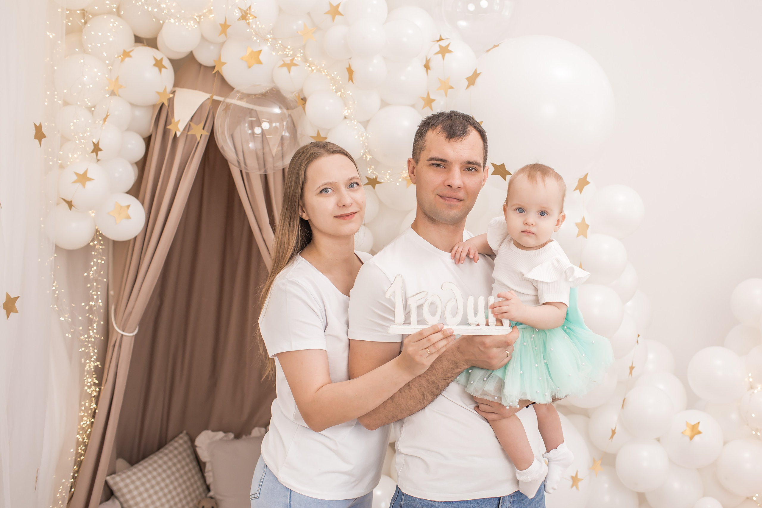 СЕМЕЙНЫЕ кадры. Детский семейный фотограф на первый годик город Новосибирск Дымова Светлана пакеты всё включено 1-3 года