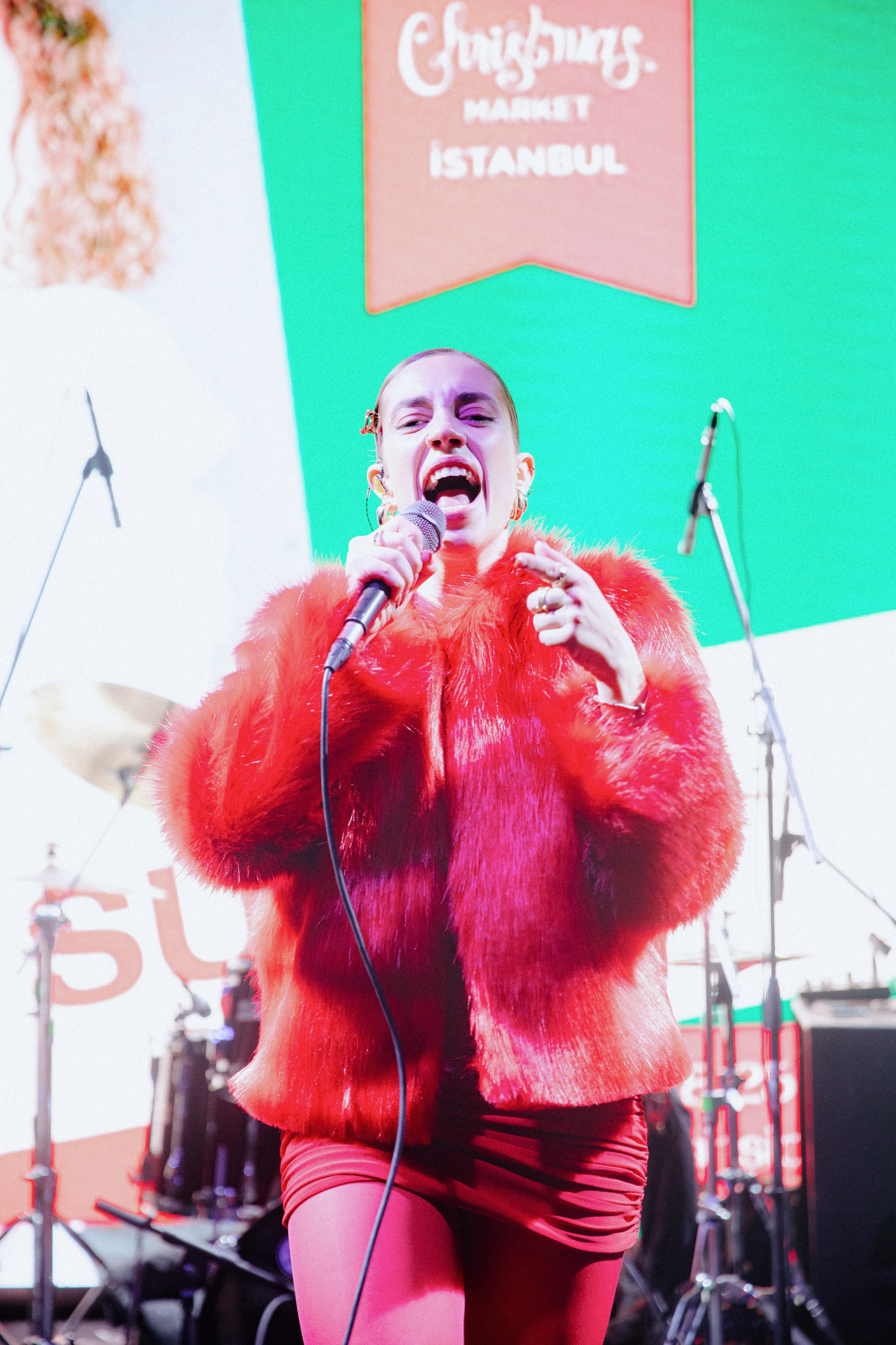 Christmas Market Istanbul. Свадебный и репортажный фотограф