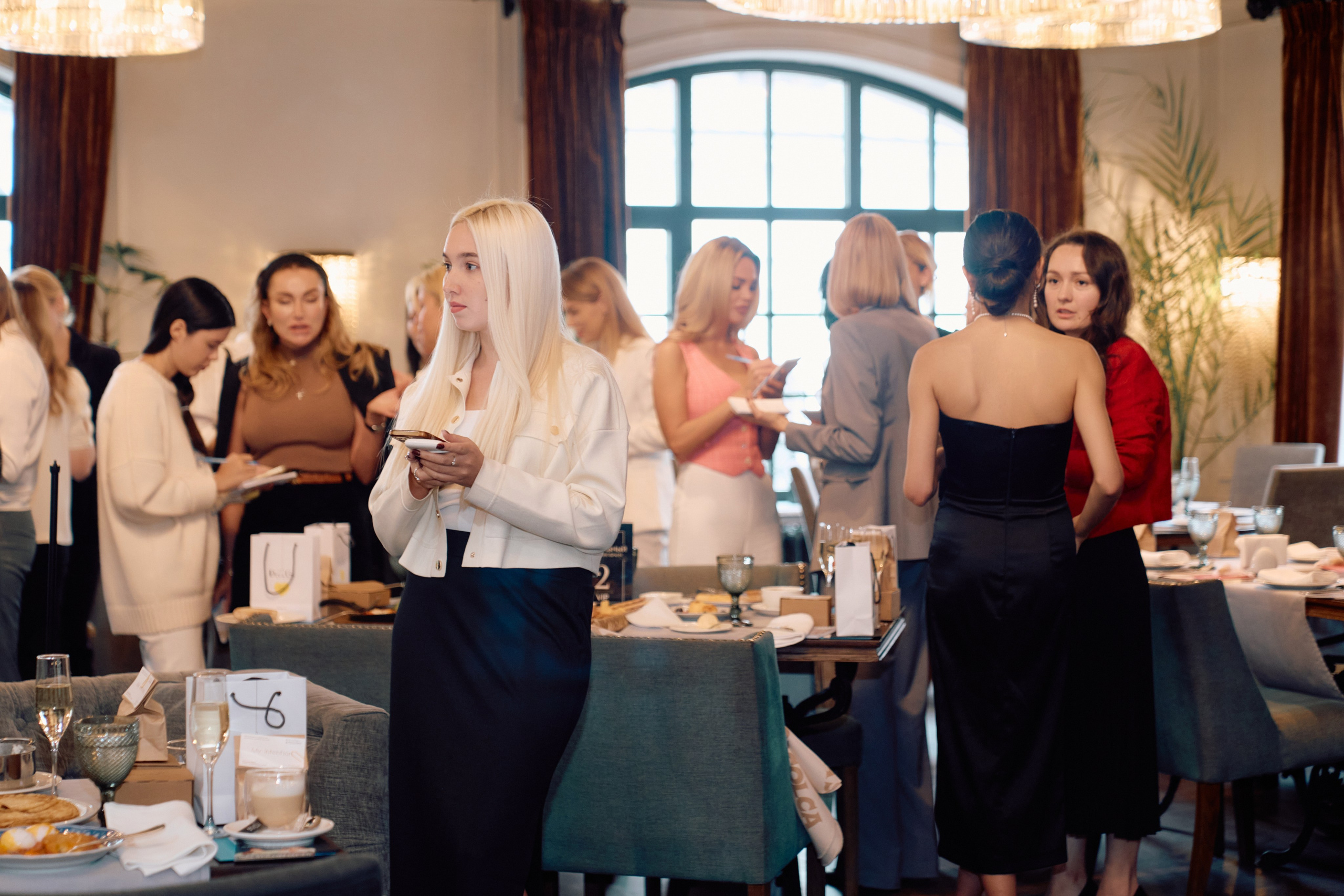 Нетворкинг 4,0. Свадебный фотограф в Москве Кристина Чехова