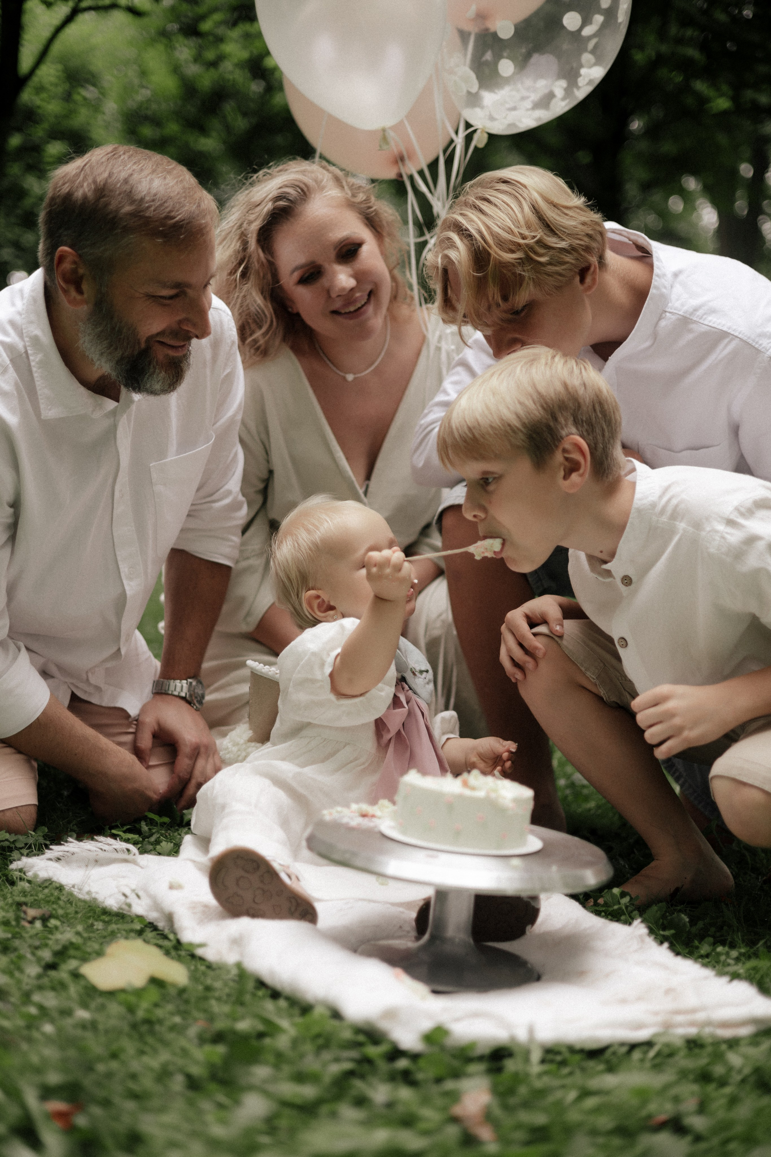 Семейная фотосессия в Оставьевском парке. Свадебный и портретный фотограф в Москве Анастасия Масюк