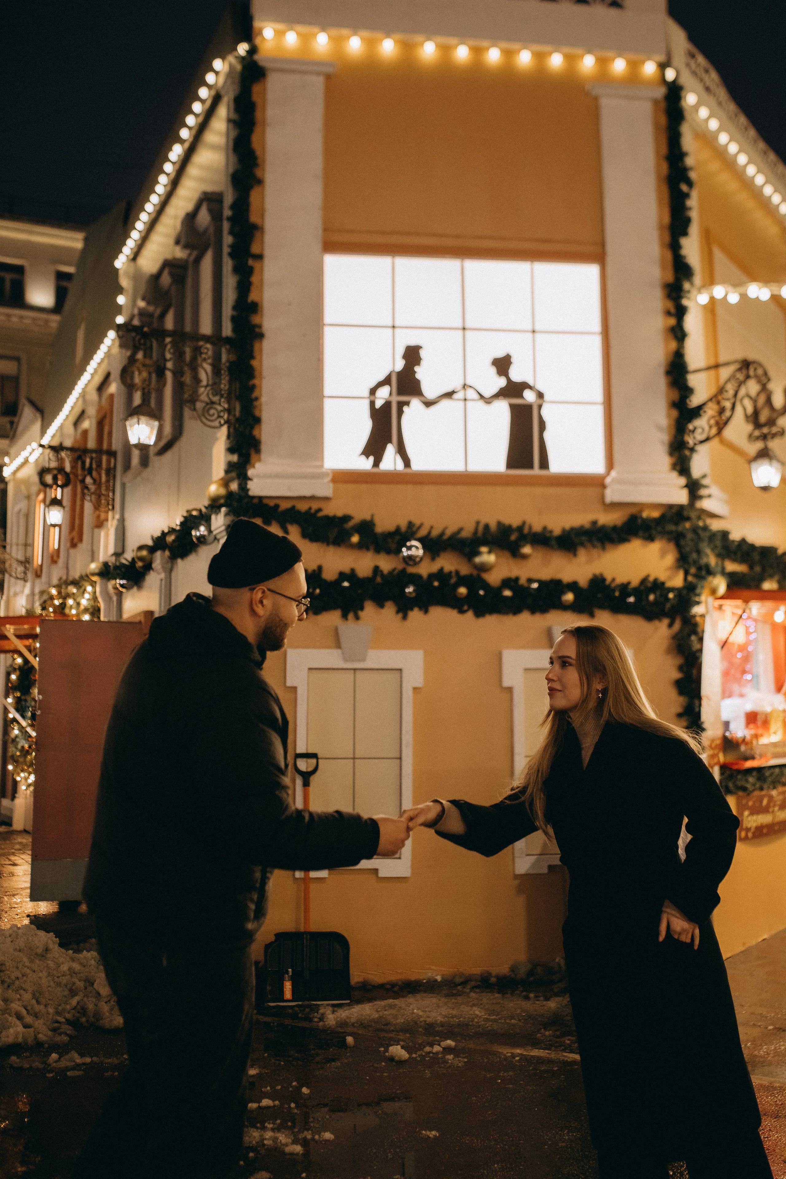 Любовь в новогоднем городе. Главная