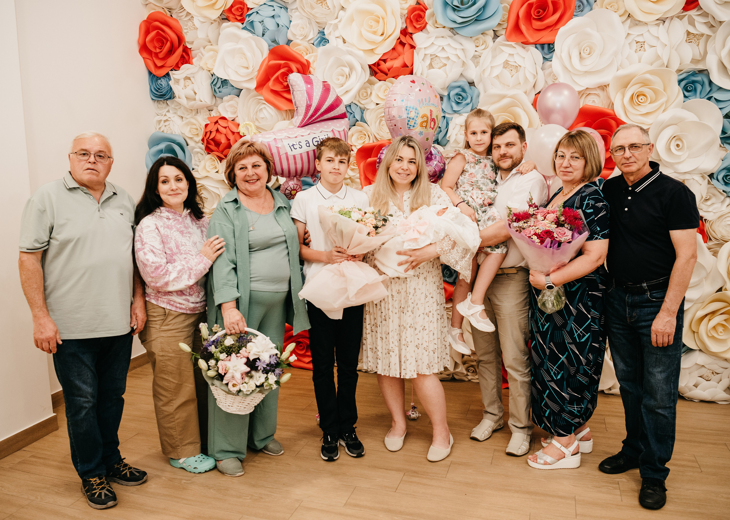 Выписка Ксении. Коммунарка. Фотограф на выписку из роддома в Москве и МО