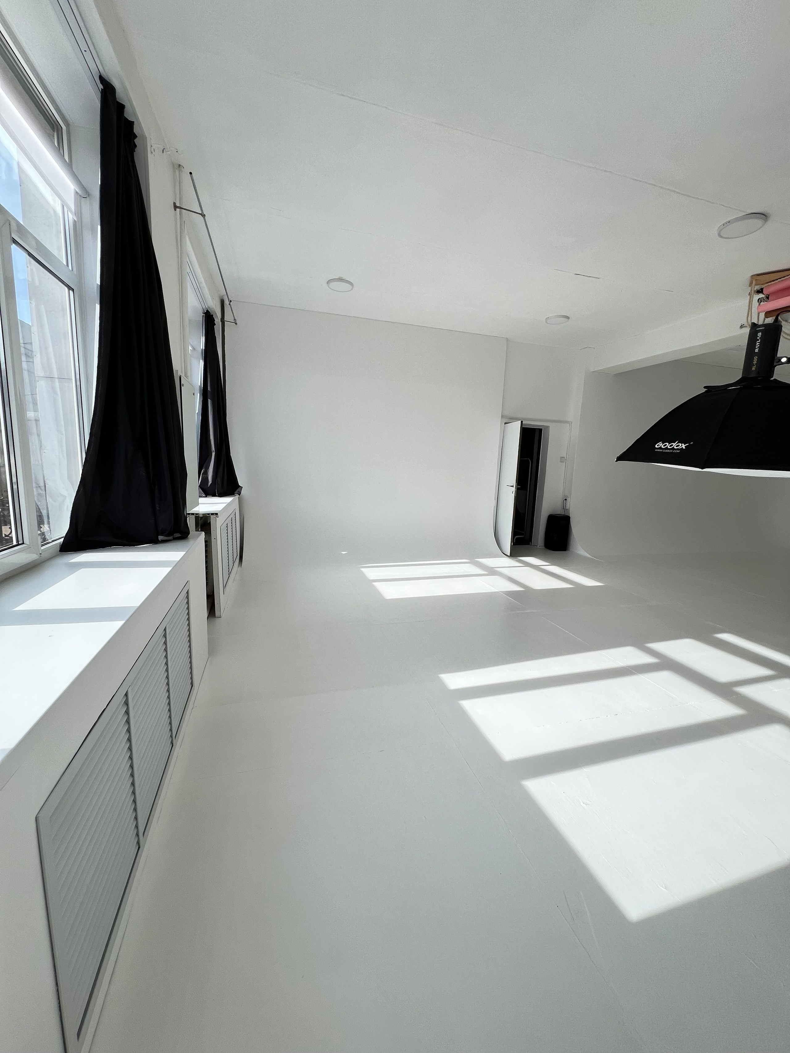 Зал Циклорама. Выпускные альбомы Нефтекамск