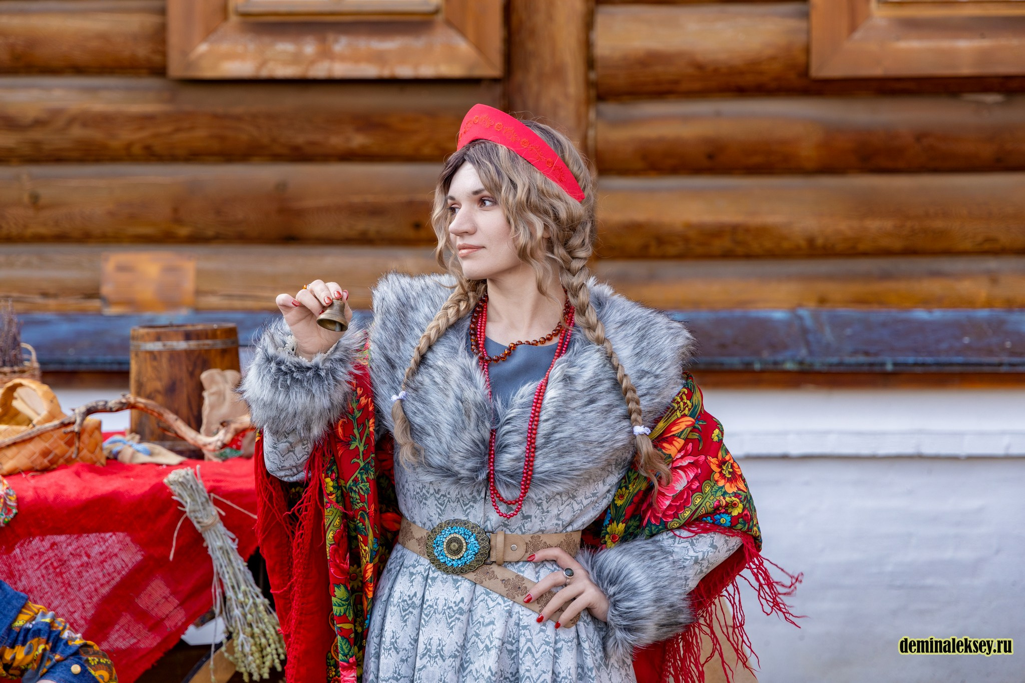 Юля. Фотосессия в Коломенском на масленицу. Репортажный, семейный и студийный фотограф в Москве Демин Алексей