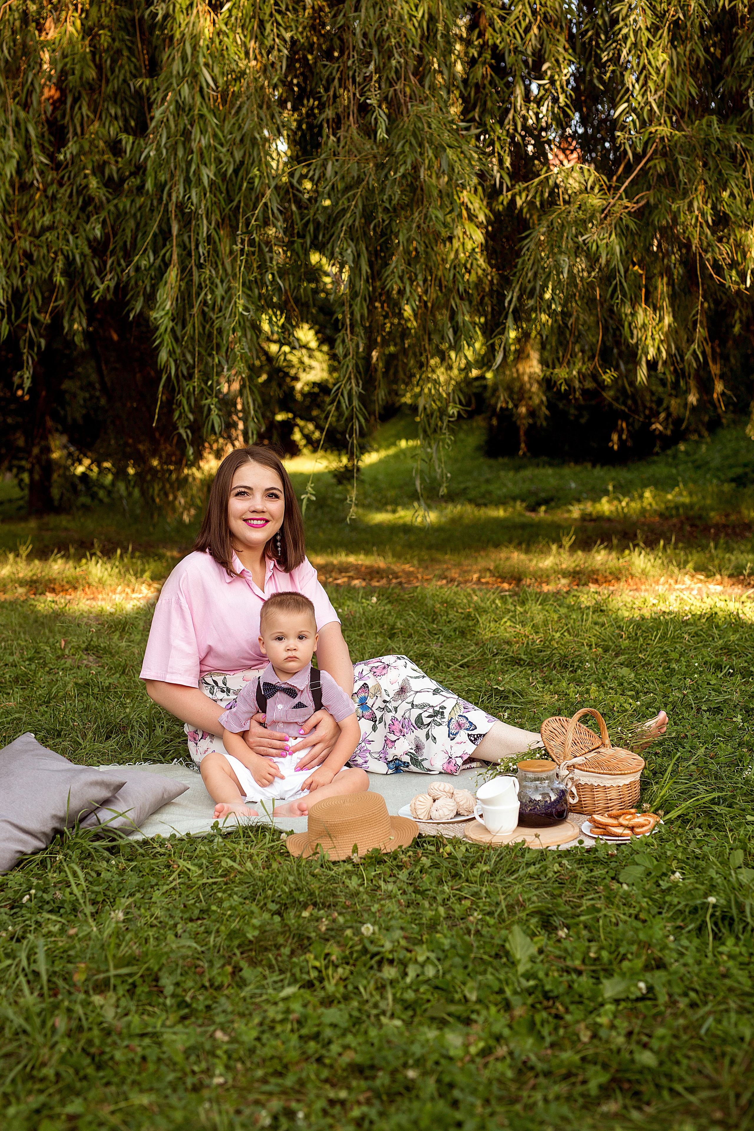 Пикник с крольчатами. Людмила Далидович топовый семейный фотограф Находка/Владивосток