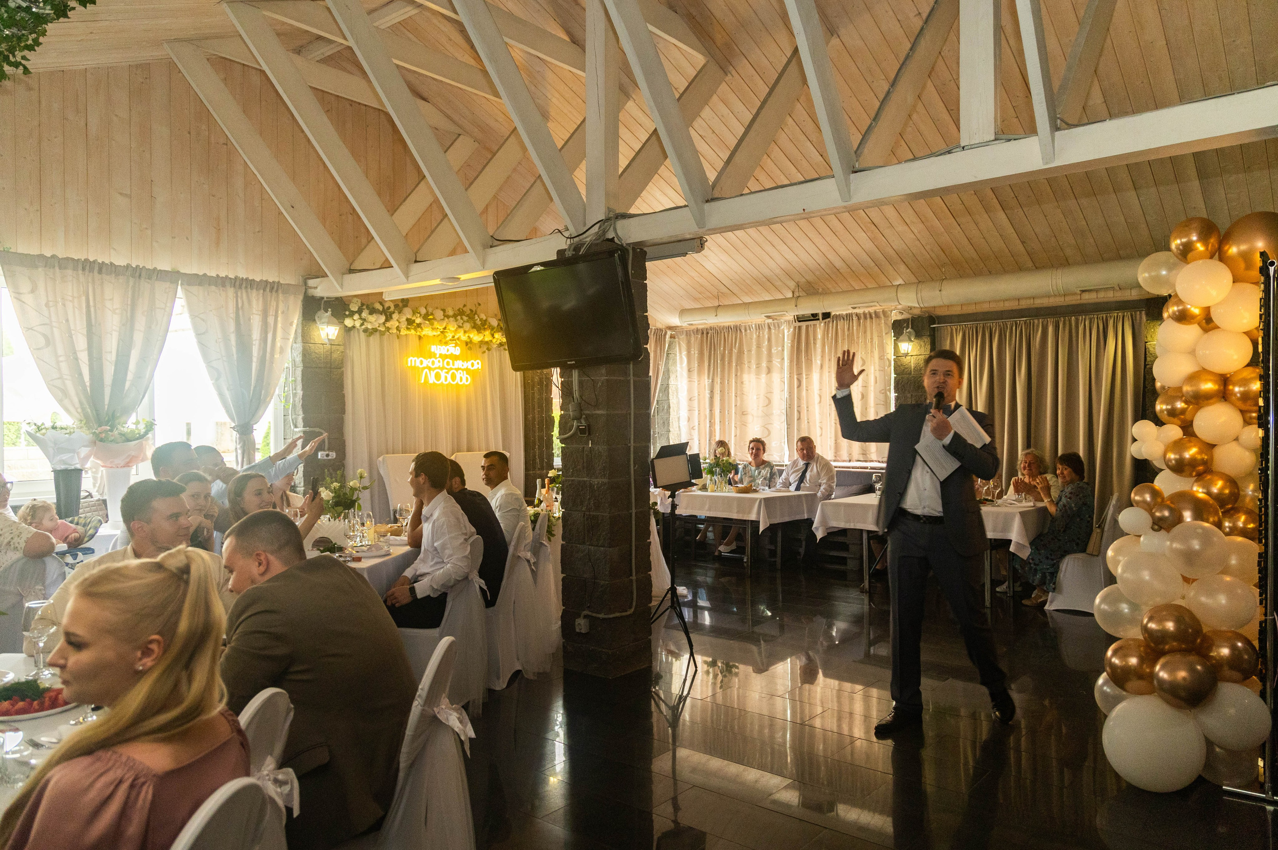 Свадебная фотосессия свадебный фотограф Татьяна Марсуверских свадебная фотопрогулка Москва Жуковский. Фотограф для маркетплейсов, фотоуслуги в Жуковском Татьяна Марсуверских