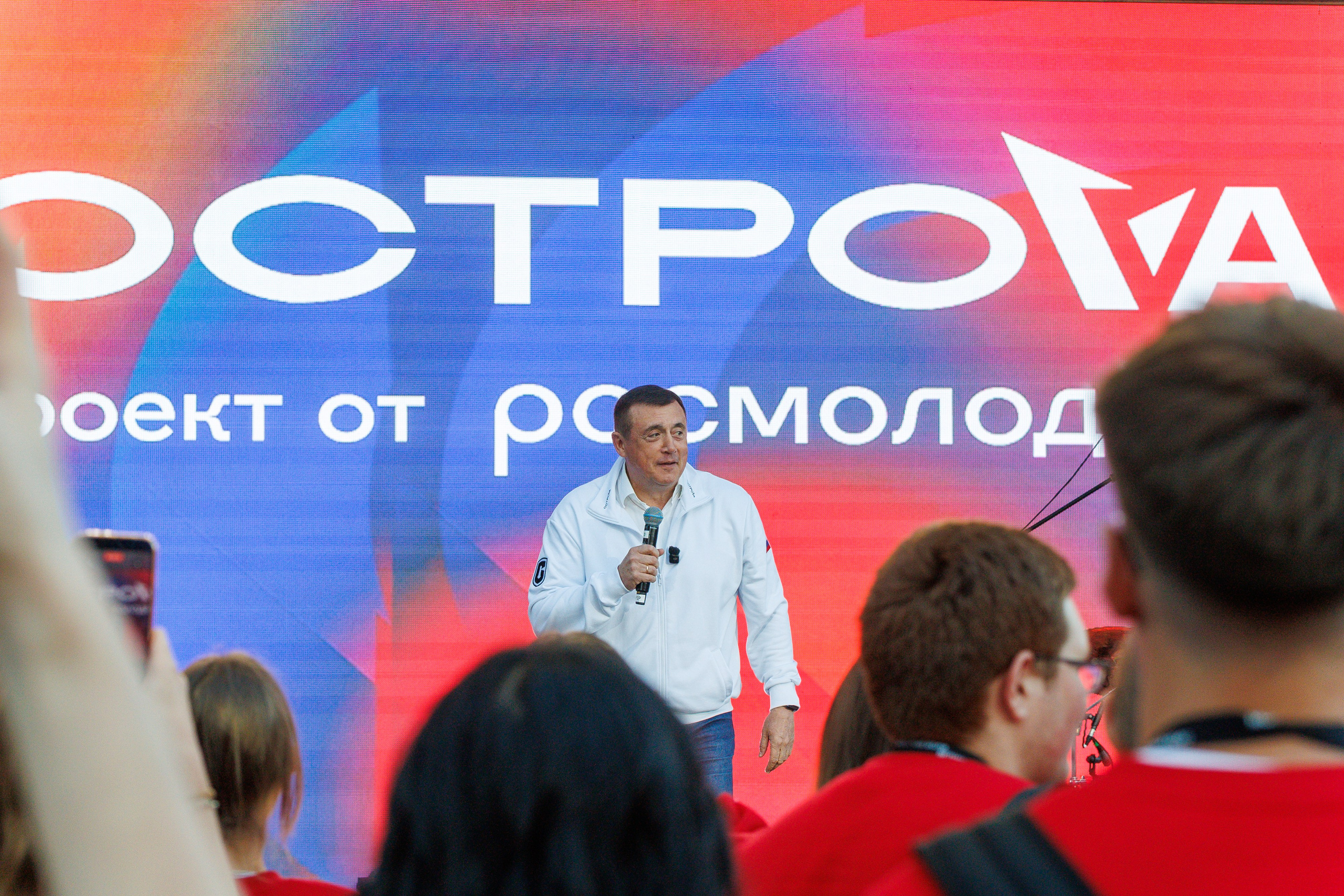 ОстроVа-2026. Свадебный, семейный и репортажный фотограф в Южно-Сахалинске Артур Петросян