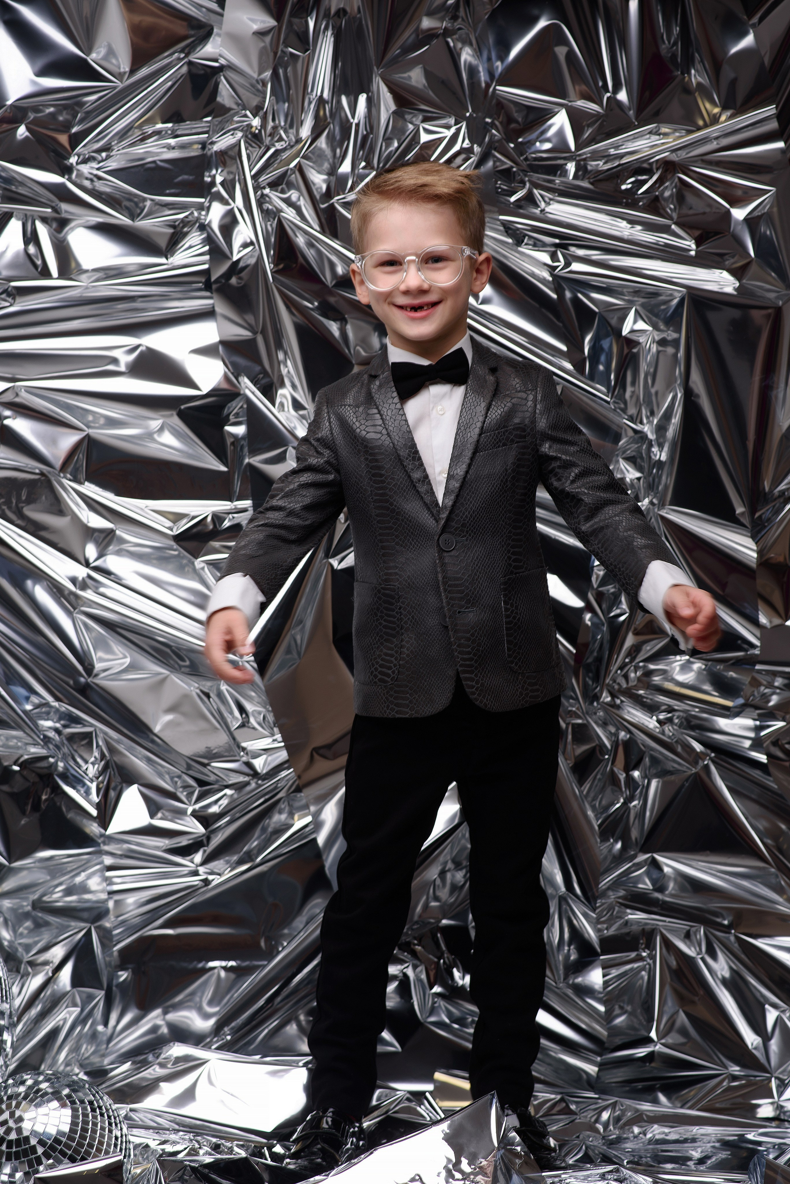 Новогодний каталог детской и подростковой одежды. Съёмки для брендов в Крыму / Стилист / Продюсер / Женя Мамай