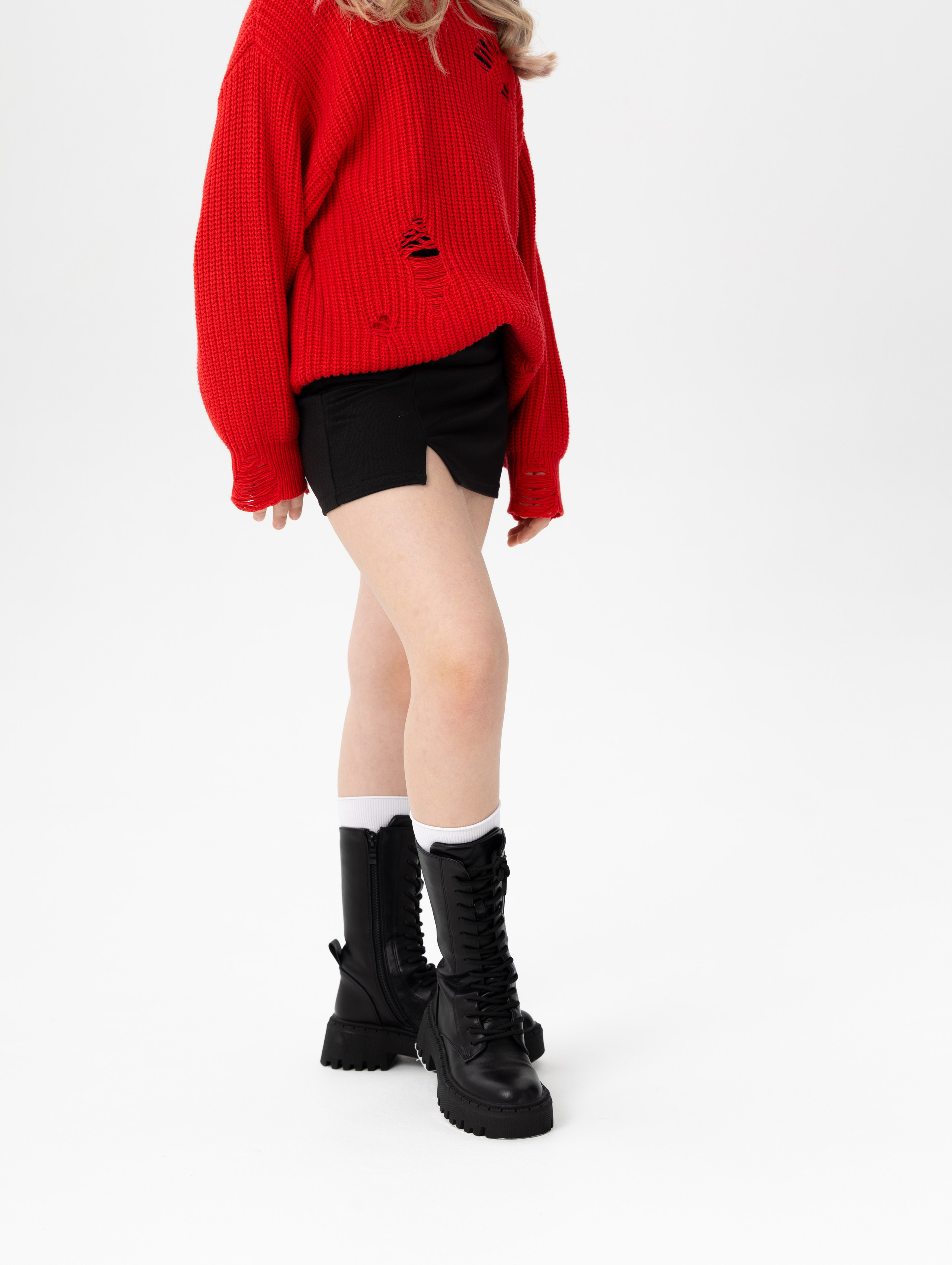 Каталожная съемка детской одежды для маркетплейса. Фотограф в Новосибирске Анна Полторацкая