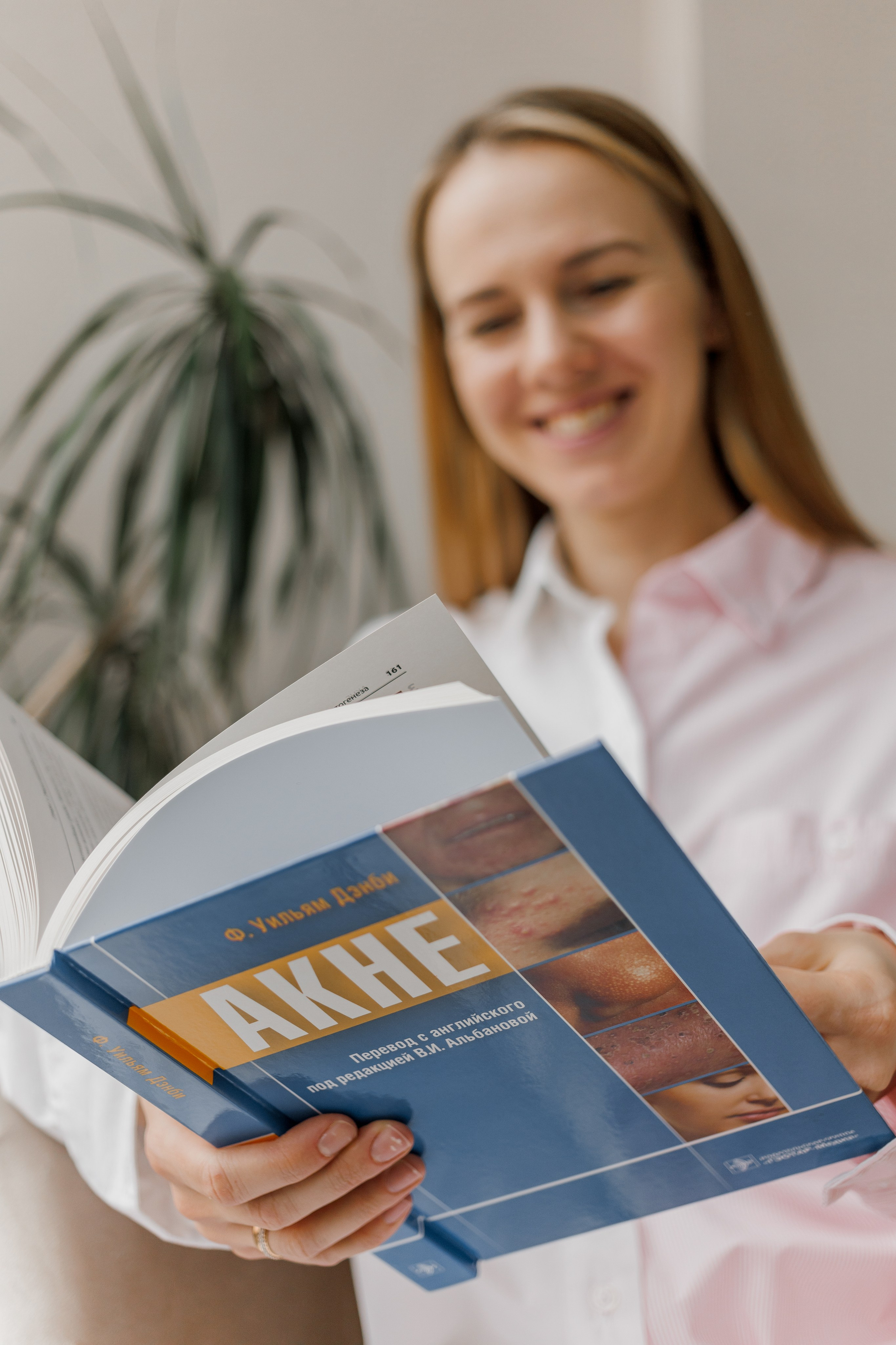 Контентная съёмка в кабинете косметолога. КОНТЕНТ ФОТОГРАФ