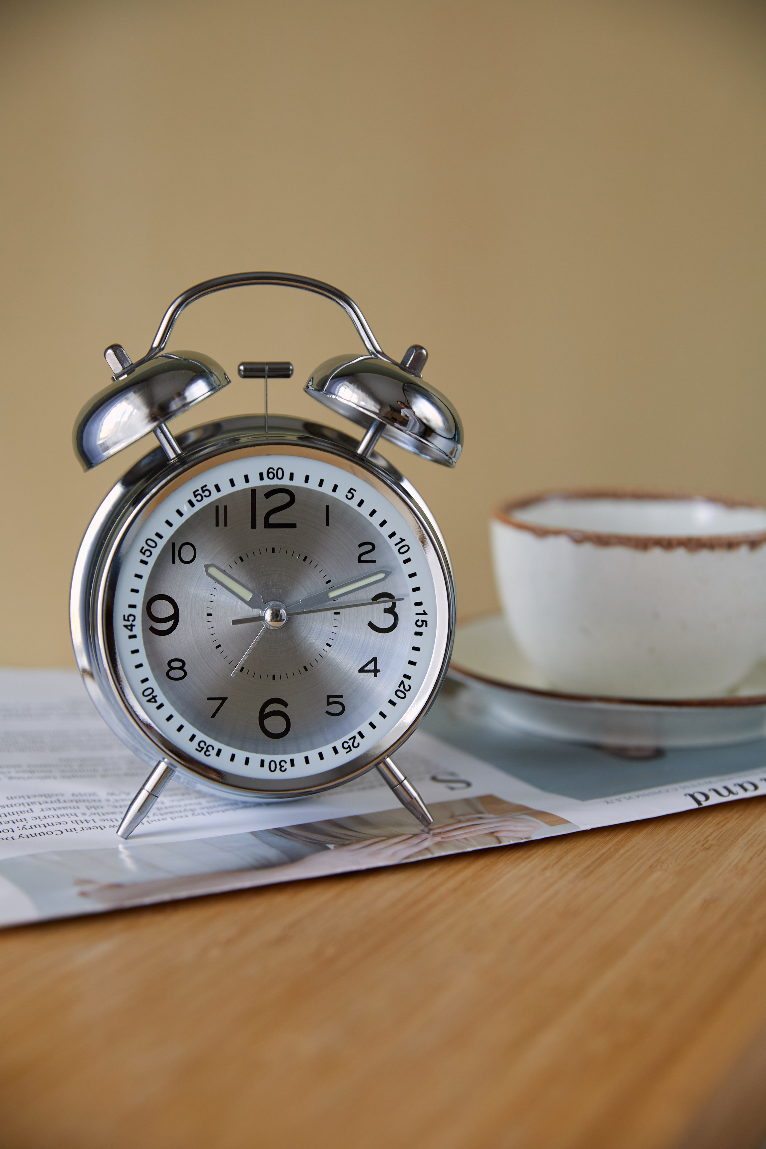 Будильники. Фотограф