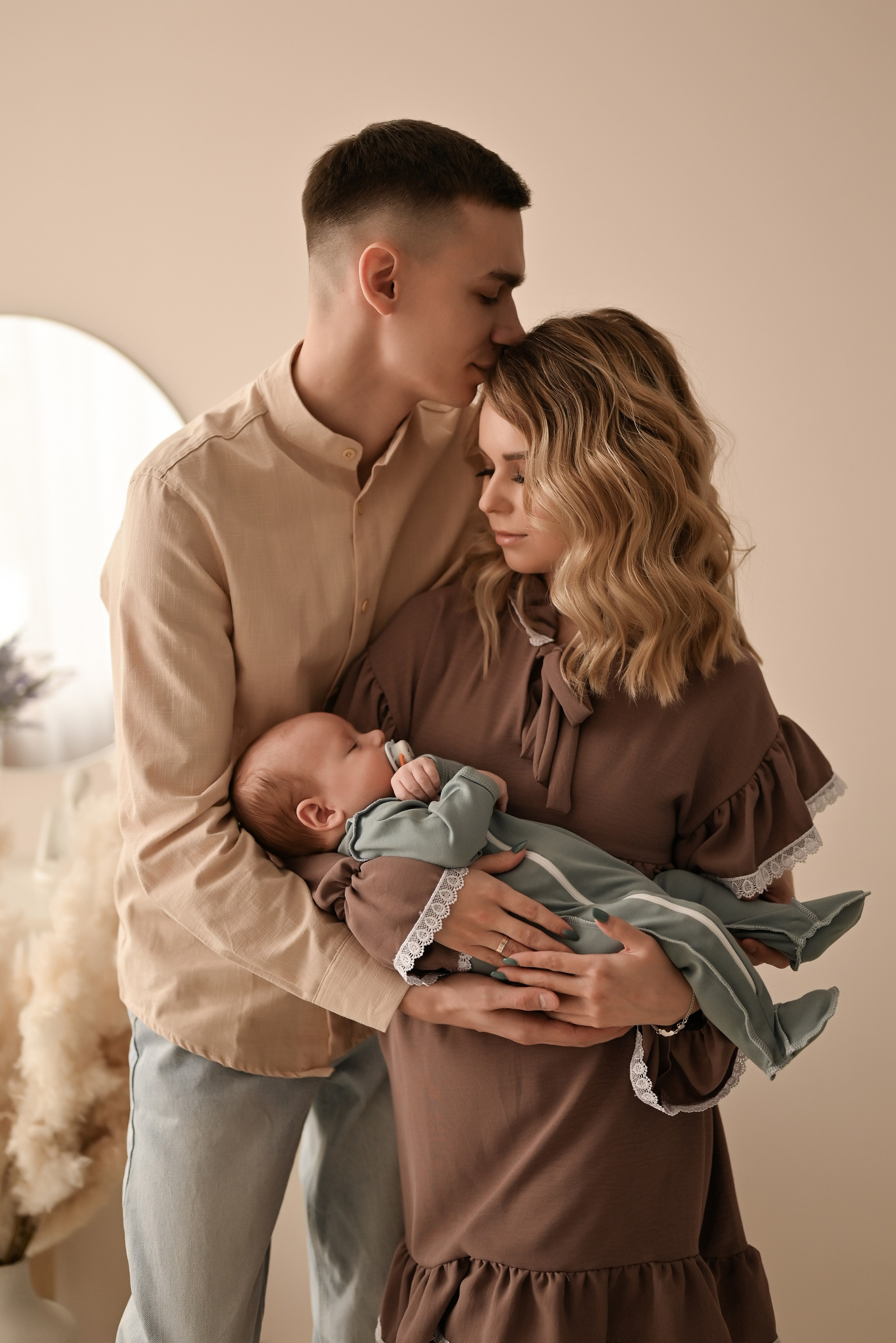 Первая фотосессия малыша. Свадебный и семейный фотограф в Уфе Александров Максим