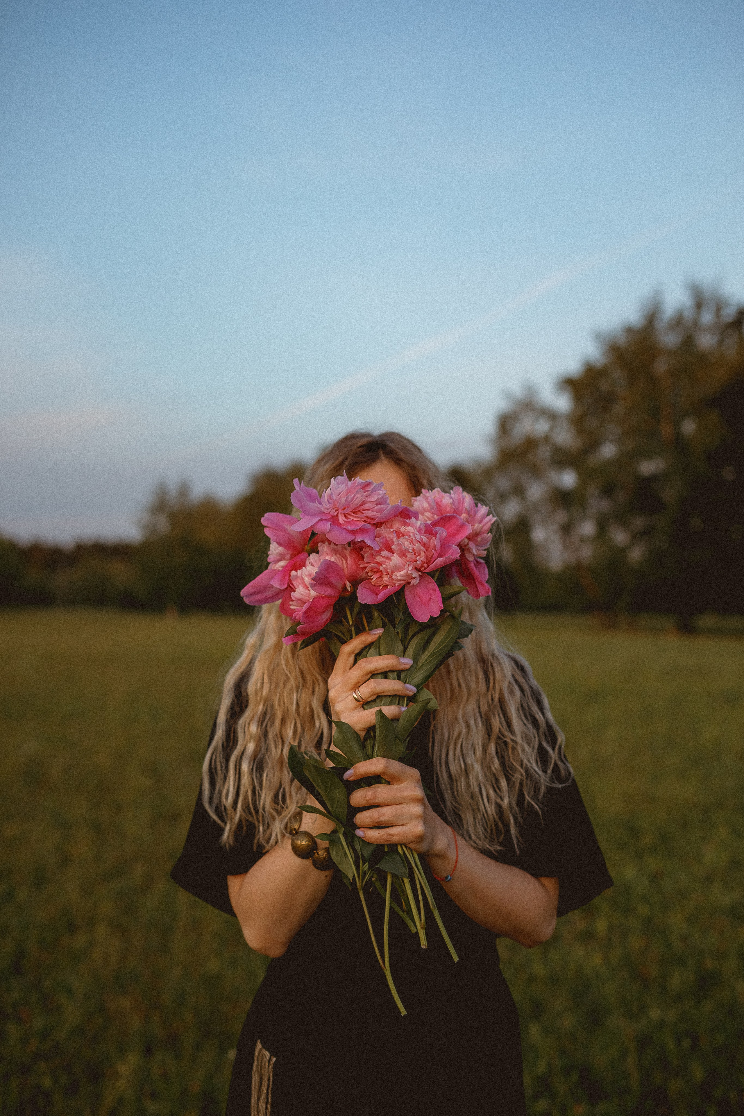 Мария. Лето. Поле. Фотограф в Москве Базанова Дарья