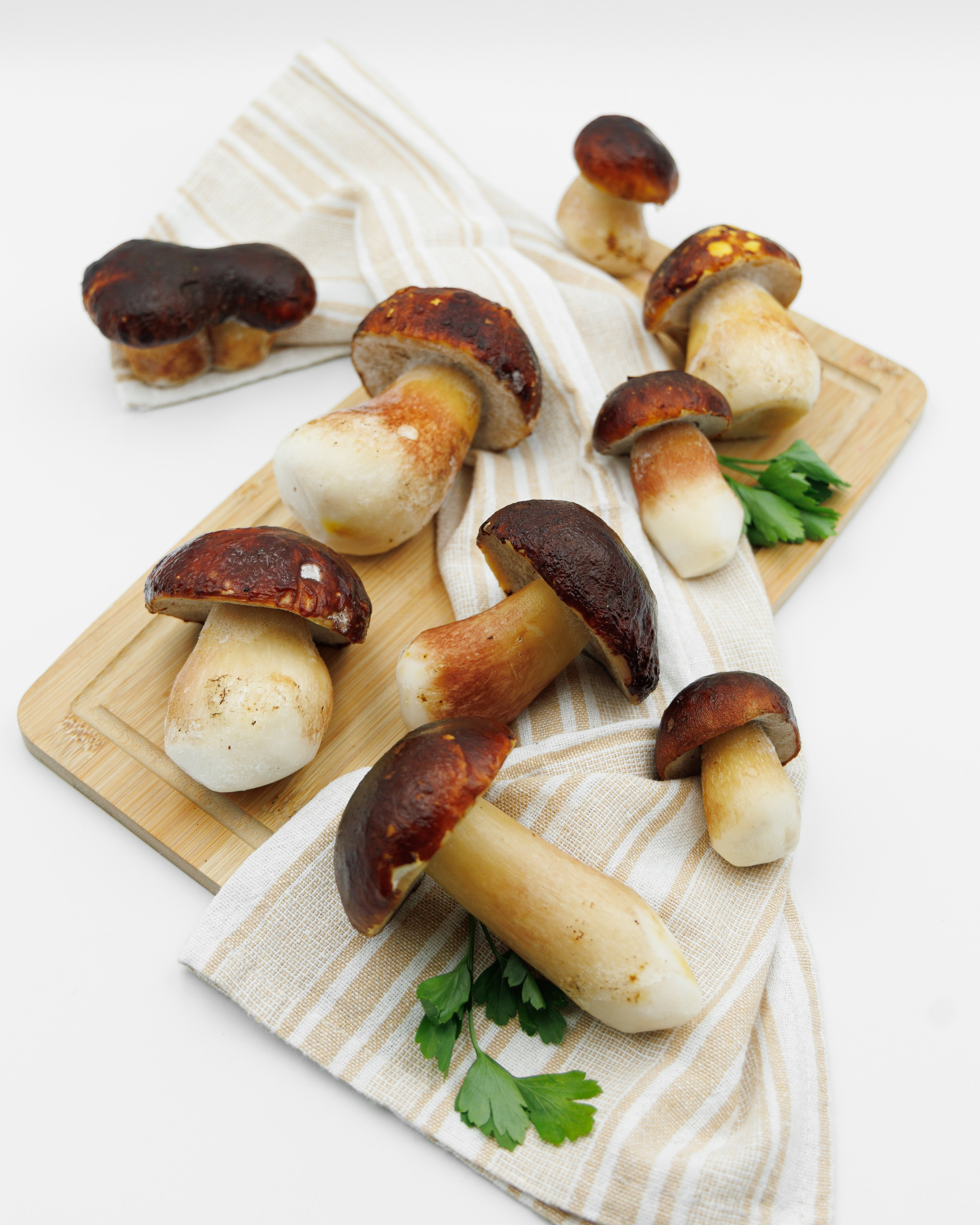 Съёмка для каталога грибной и ягодной продукции LesnoFF. Интерьерный, предметный фуд-фотограф в Нижнем Новгороде Наталья Латыпова