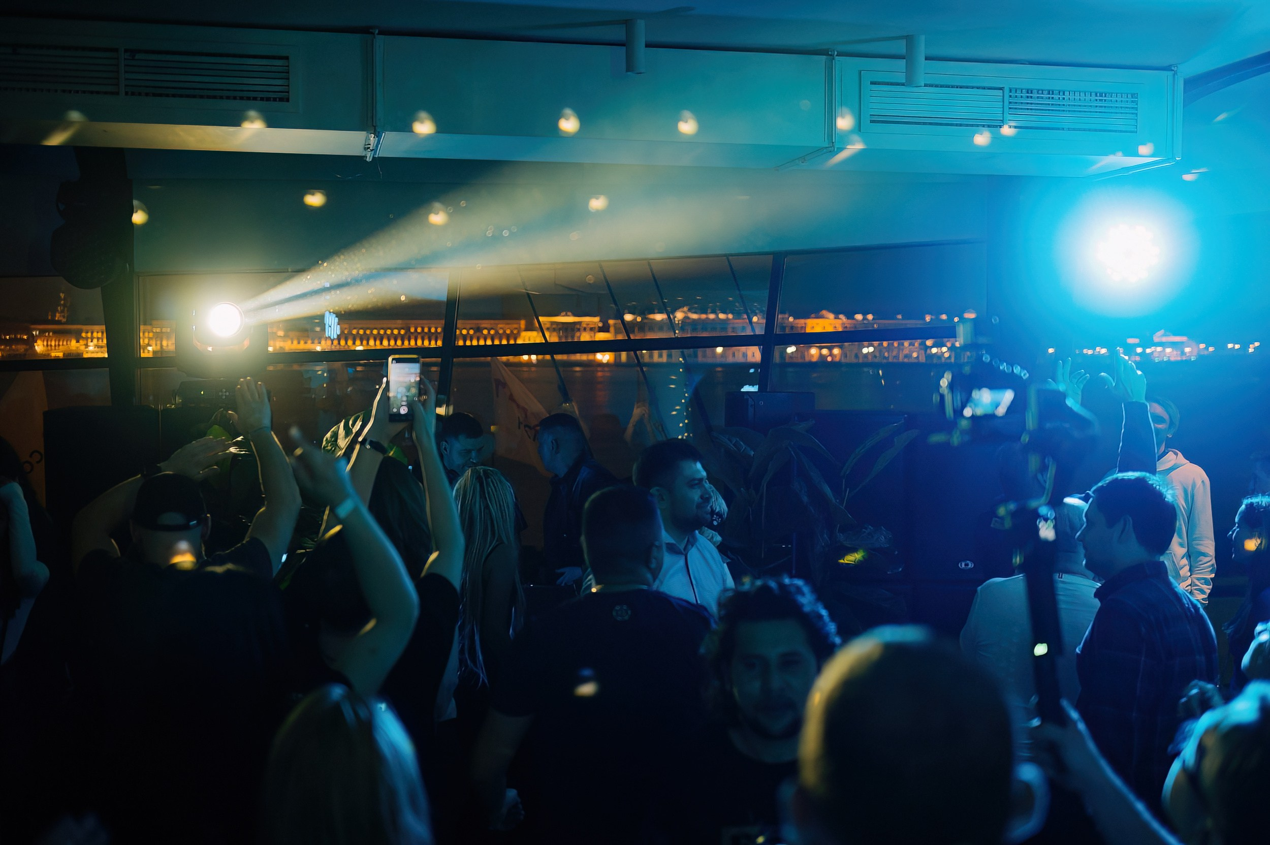 День Рождения DJ Андрей Вакуленко в Магадан. Коммерческий фотограф в Санкт-Петербурге Анна Кобзарь