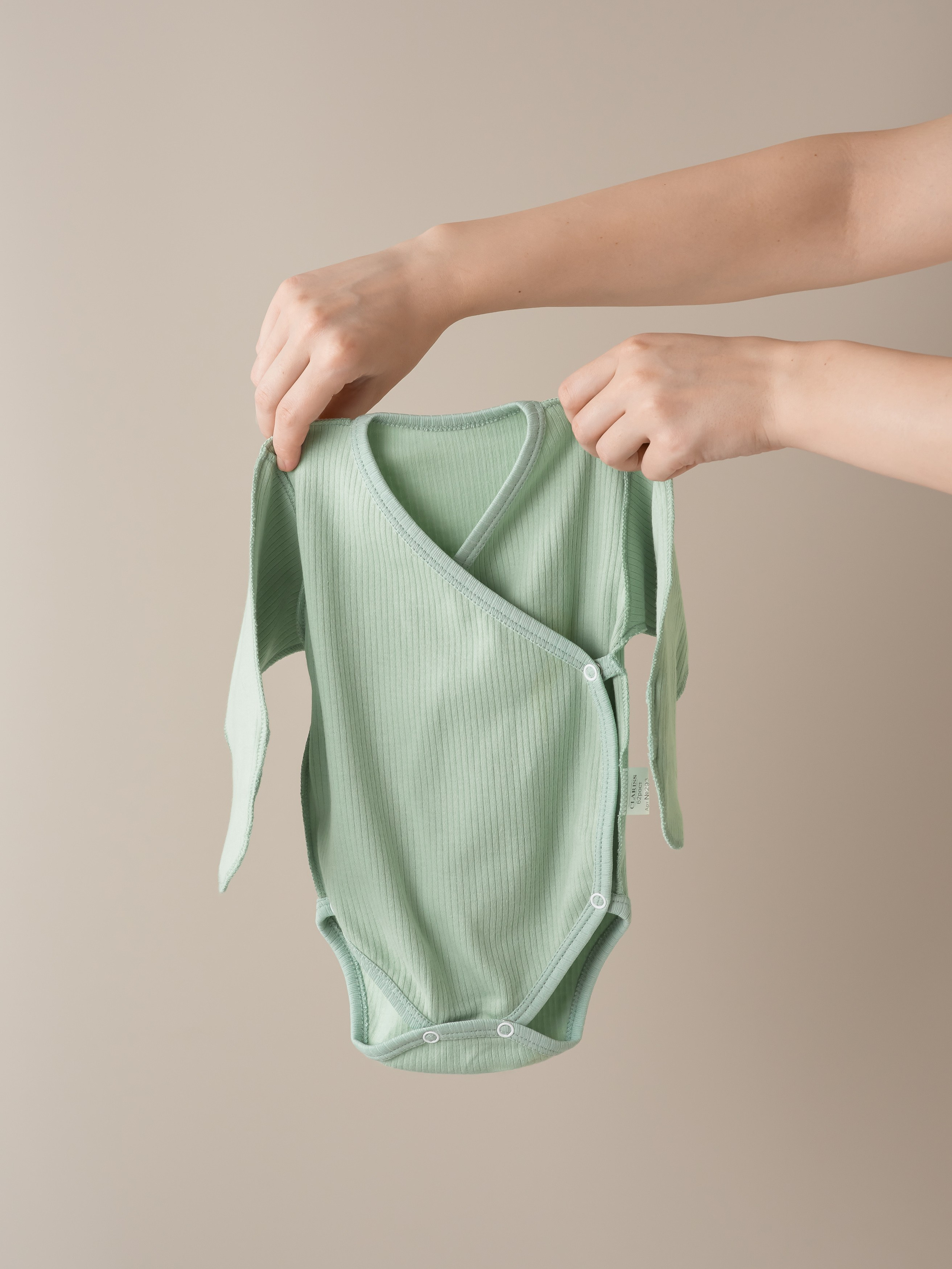 Одежда для детей. Предметный фотограф, инфографика и видео в Санкт-Петербурге