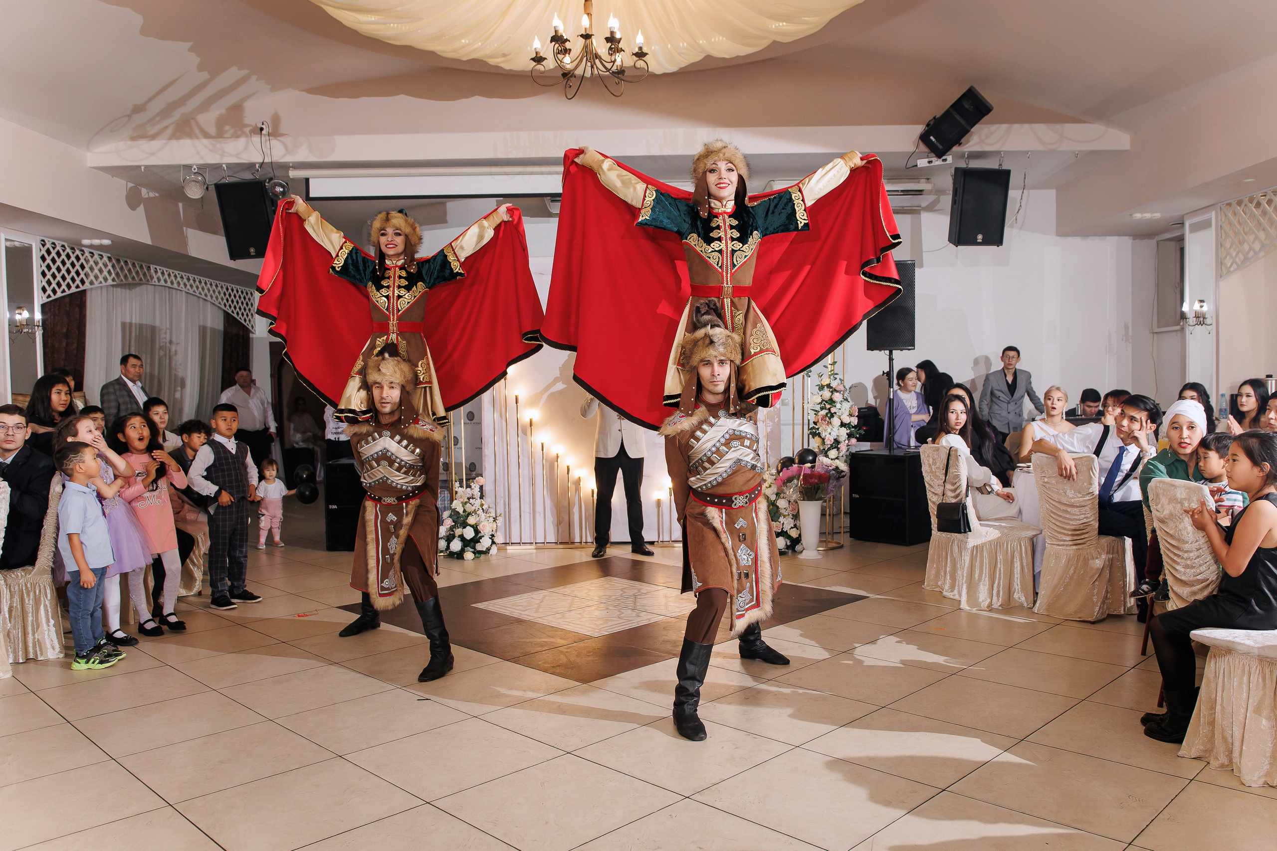 Karina & Bagdat. Anne Miller | Photographer