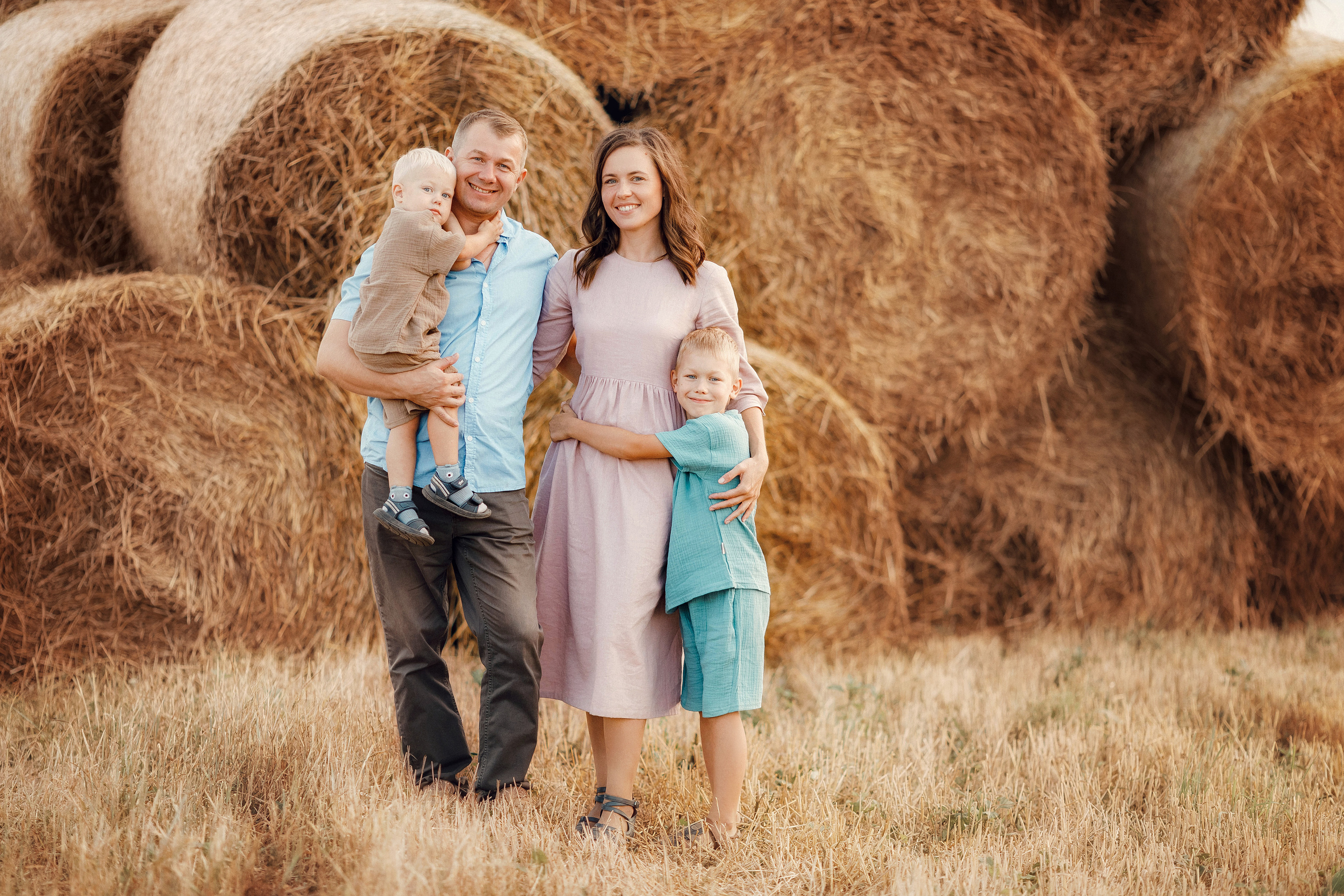 ♥. Семейный, свадебный и персональный фотограф в Вологде Виктория Долгопо