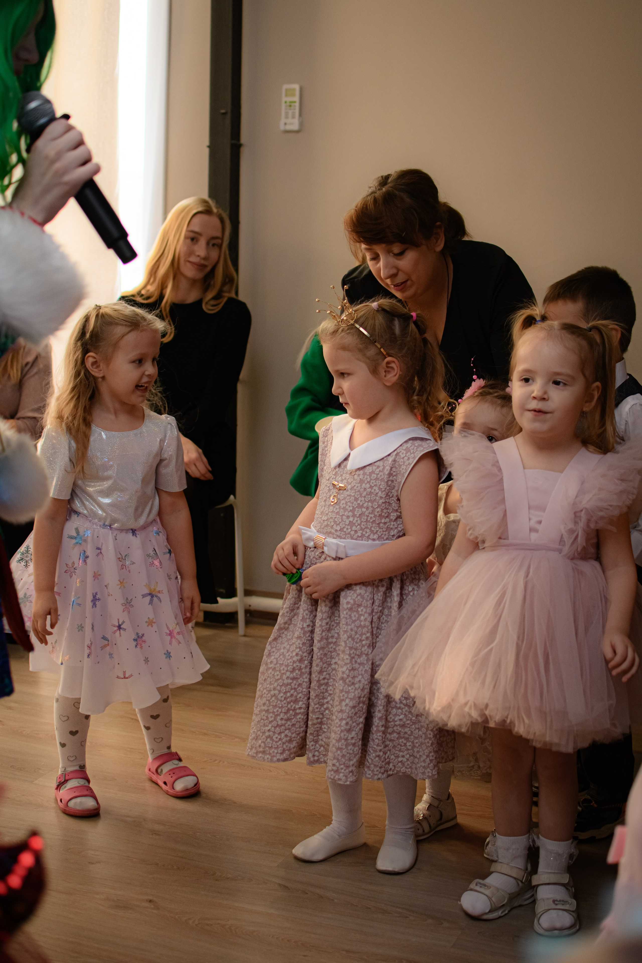 HAPPY NEW YEAR. Photokarish