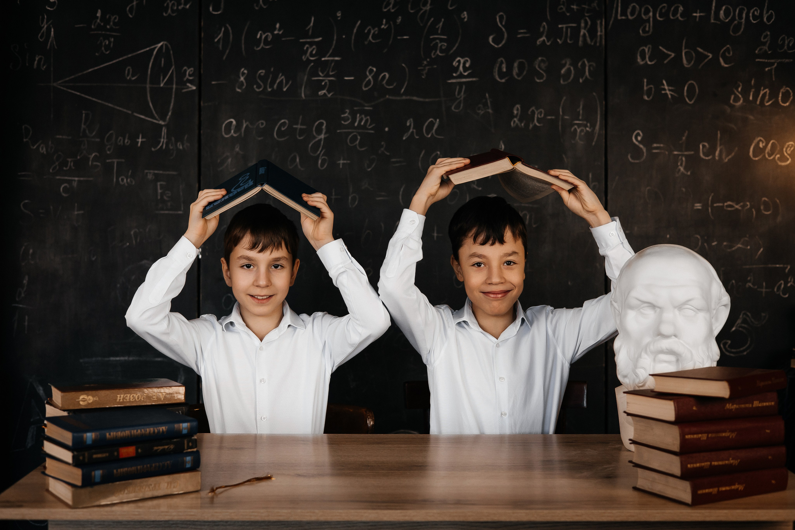 Школьники. Гарутис Лидия профессиональный фотограф в Чите