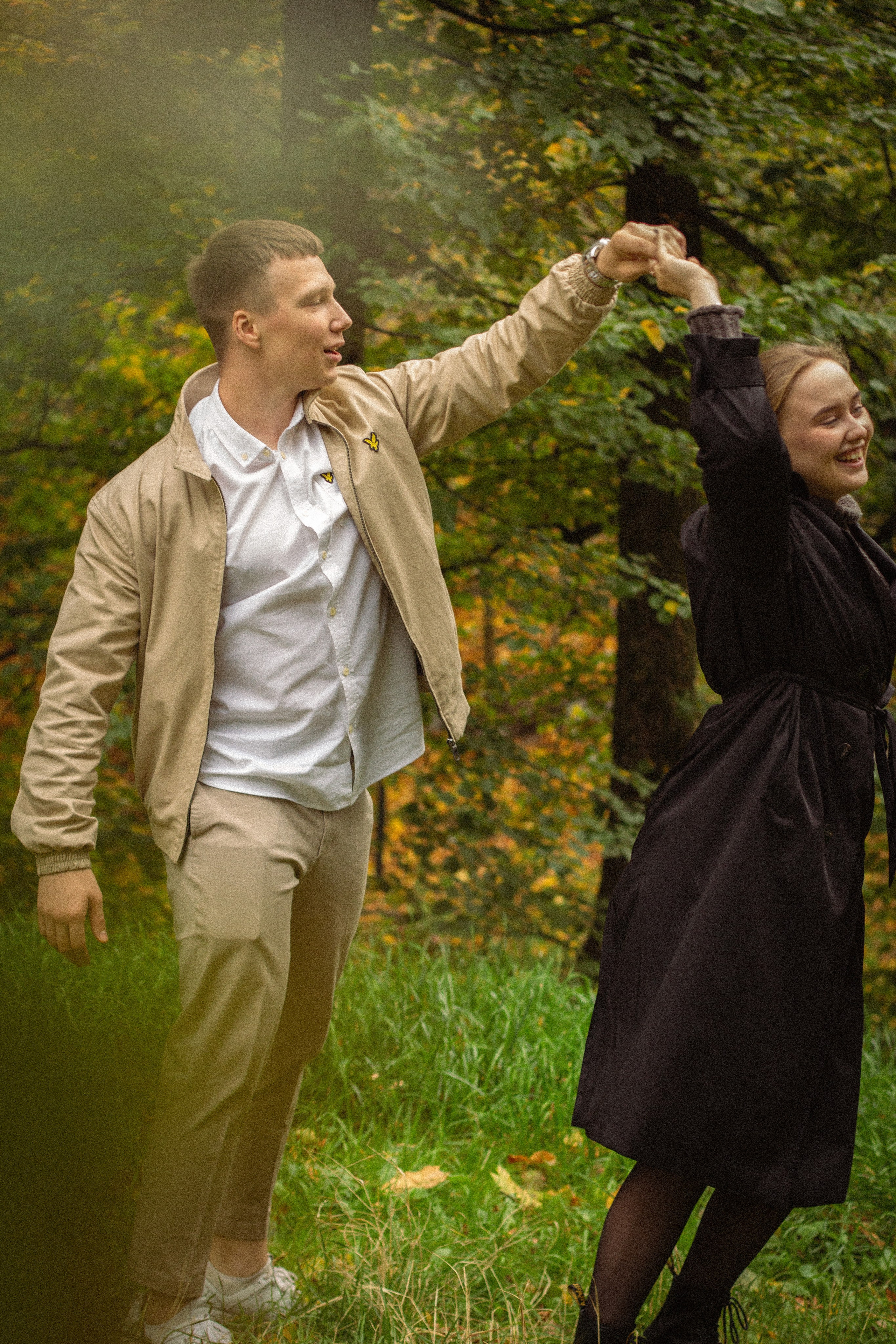 LOVERS IN AUTUMN. Главная