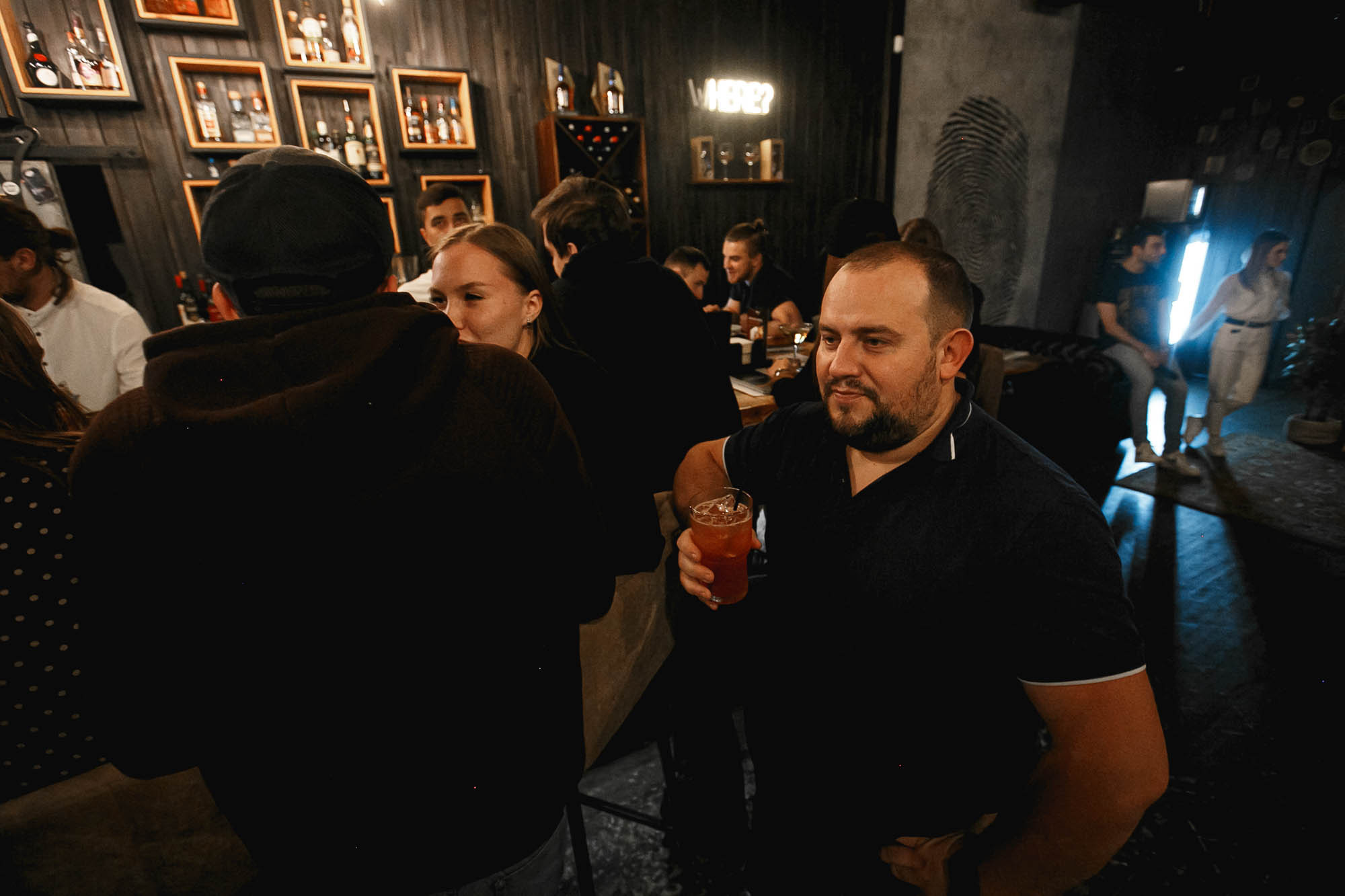 Guest Bartending / Вася и Русик