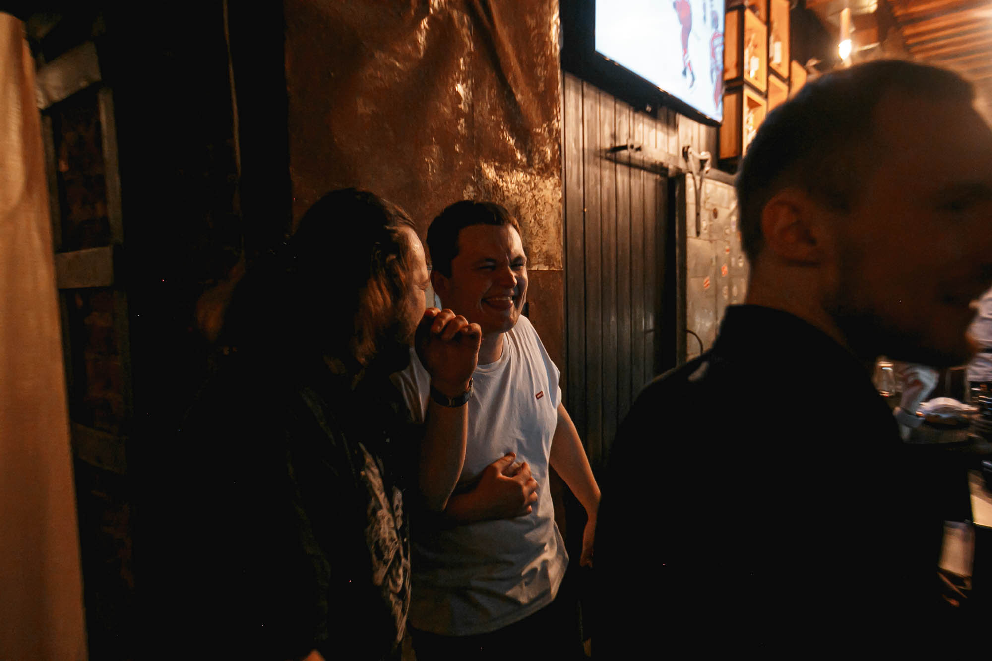 Guest Bartending / Вася и Русик