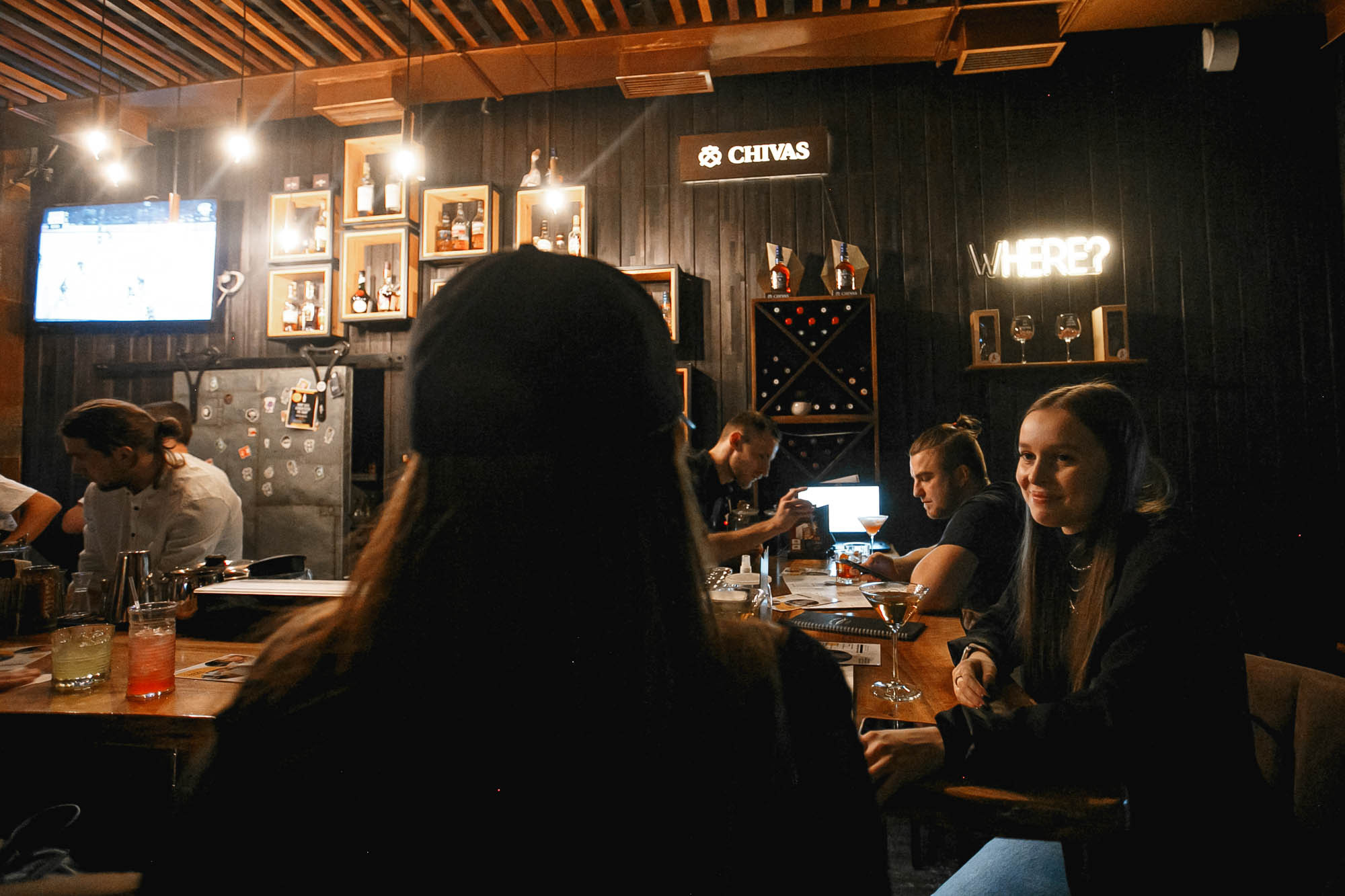 Guest Bartending / Вася и Русик