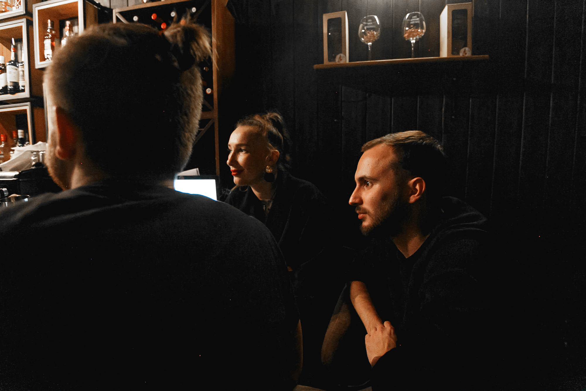 Guest Bartending / Вася и Русик