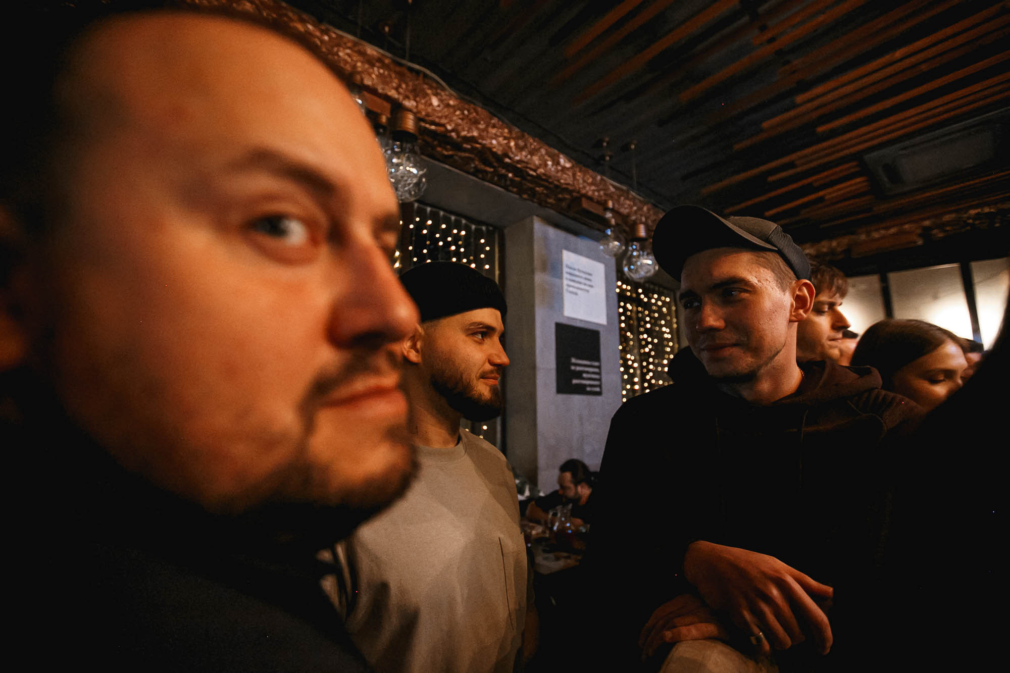 Guest Bartending / Вася и Русик