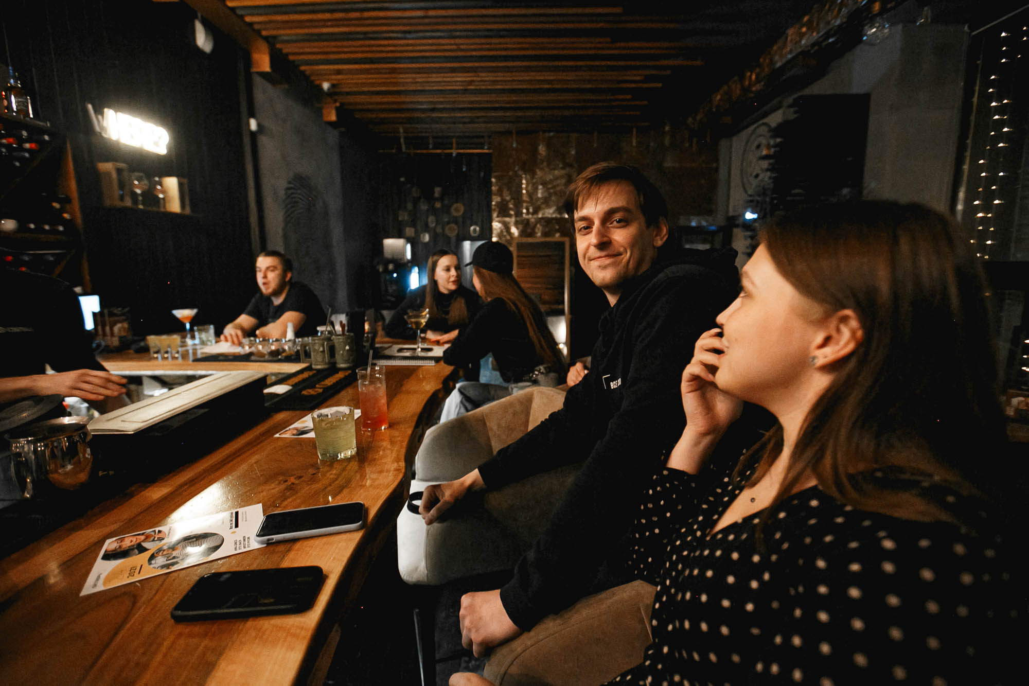 Guest Bartending / Вася и Русик