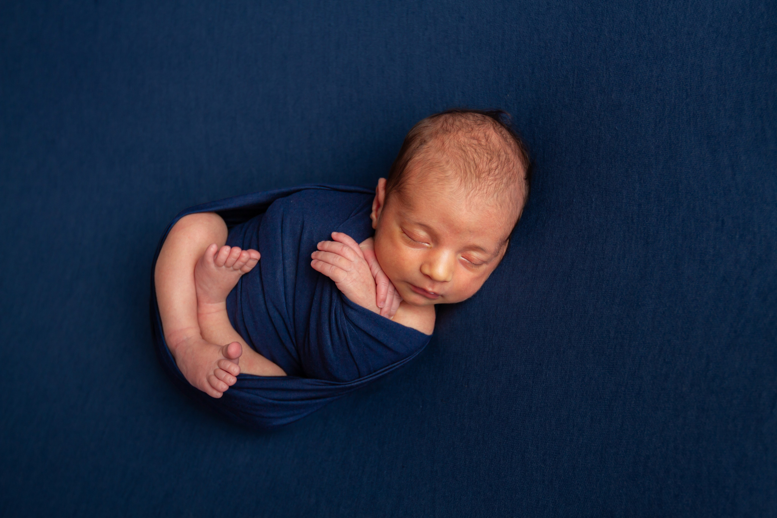 Синий цвет в съемке новорожденных