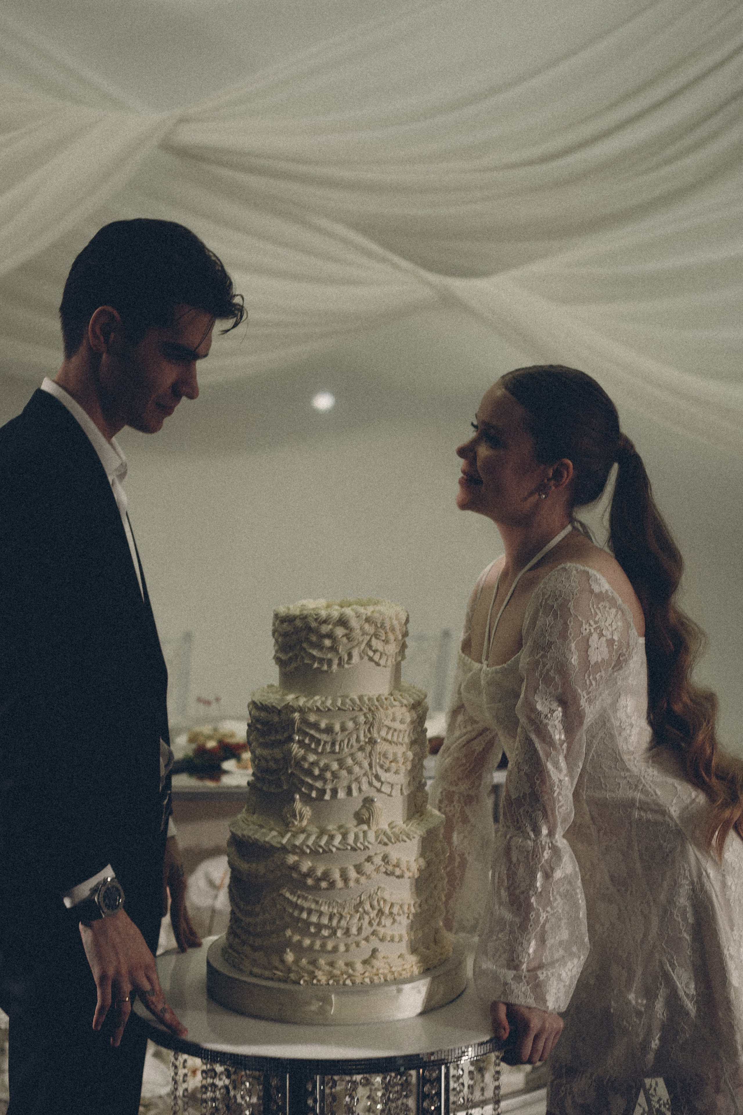 СВАДЕБНАЯ СЬЕМКА В ОТЕЛЕ В СИБИРИ. Профессиональный фотограф, Санкт-Петербург — Виктория Богомолова