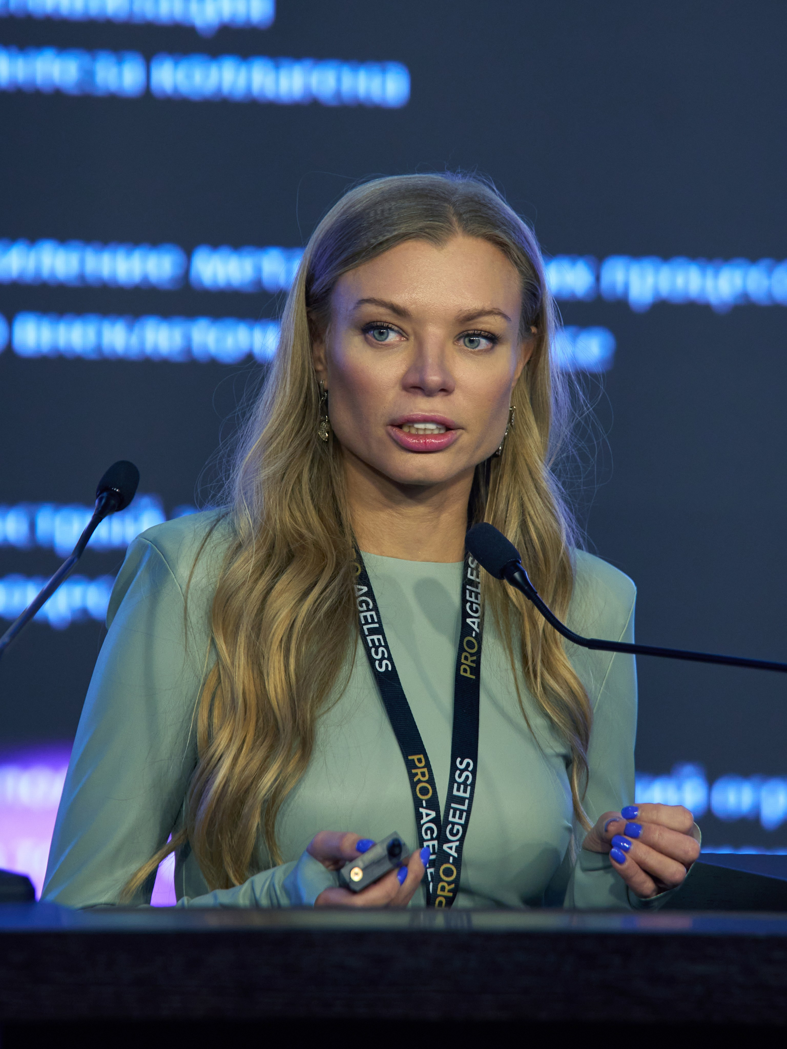 СПИКЕРЫ. PRO-AGELESS