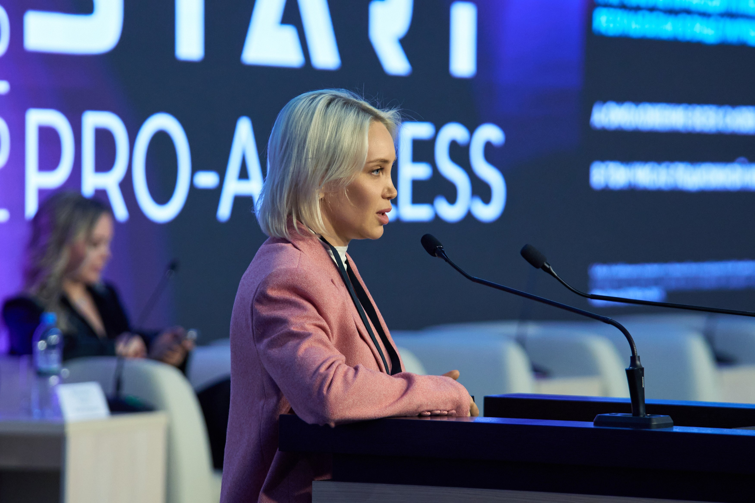 СПИКЕРЫ. PRO-AGELESS