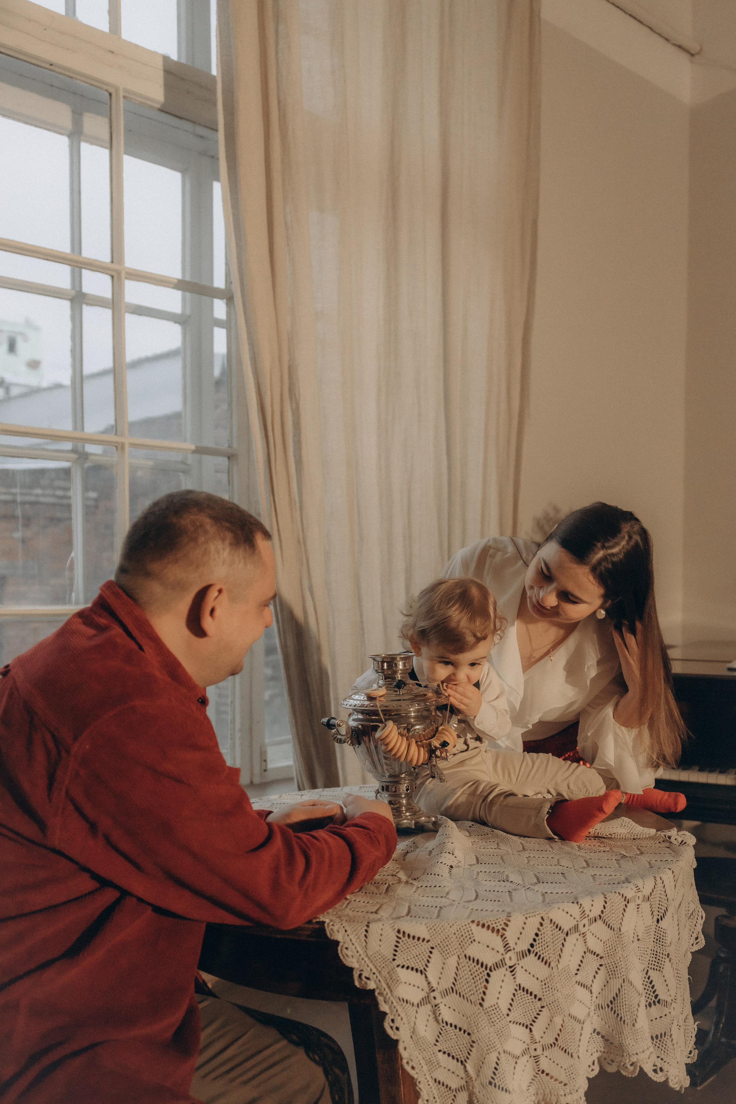 Семейная фотоистория и история мамы и малыша. Семейный фотограф в Санкт-Петербурге Мария Соколова